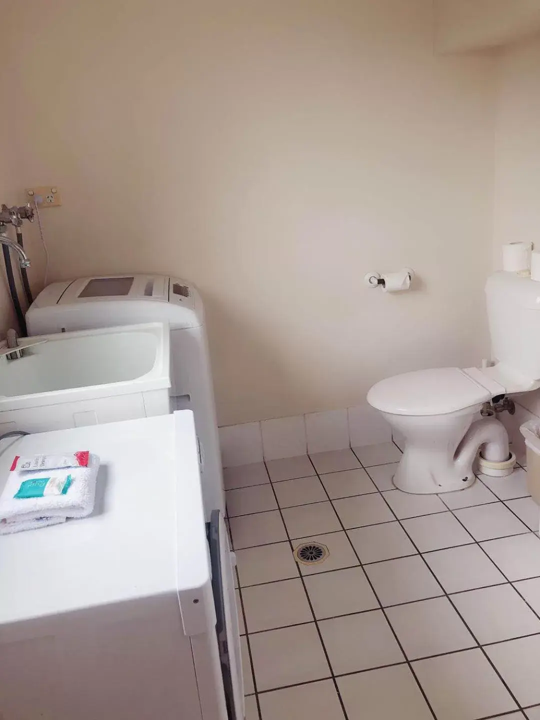 Bathroom in Windsurfer Resort