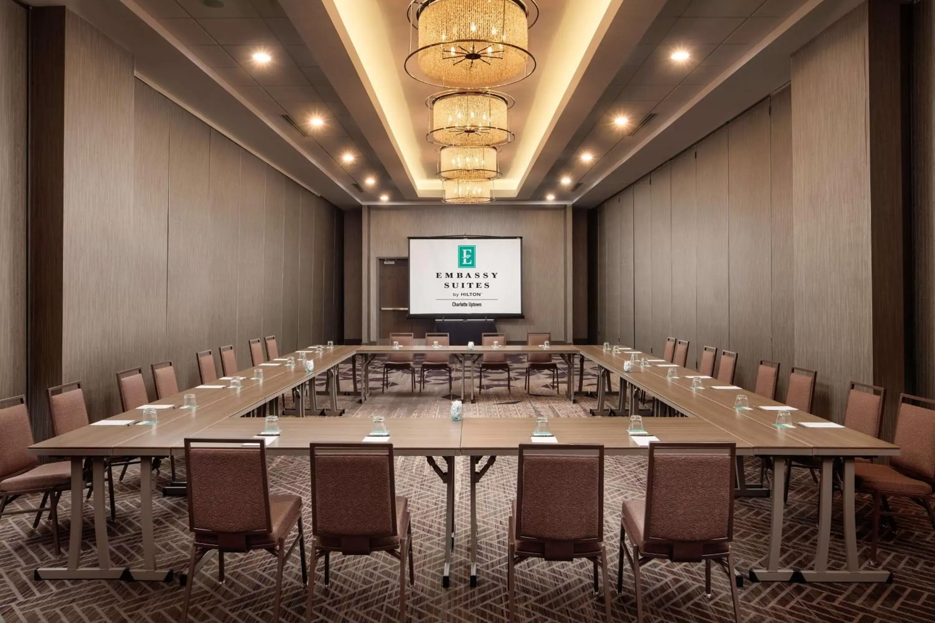 Meeting/conference room in Embassy Suites by Hilton Charlotte Uptown