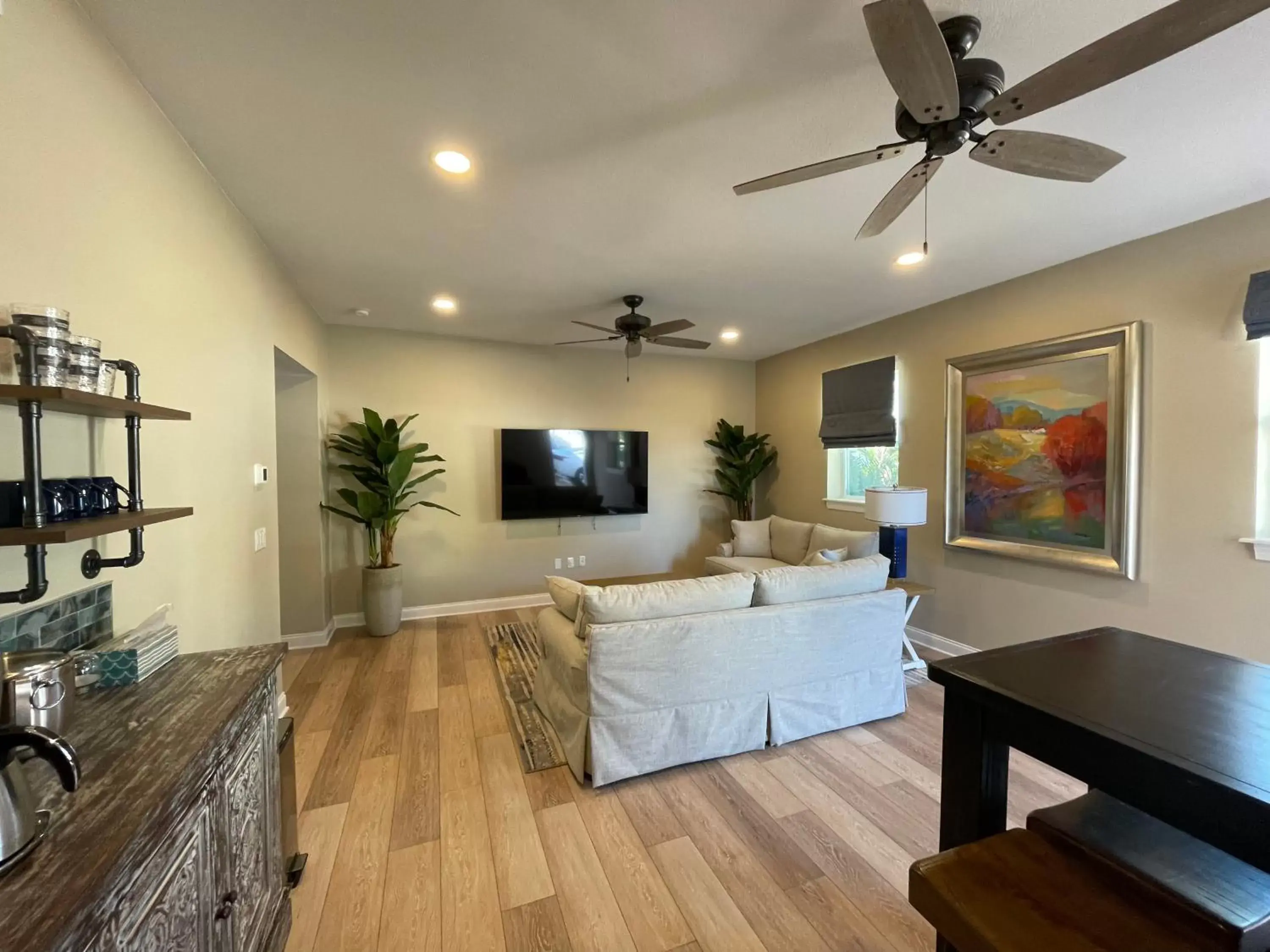 TV and multimedia, Seating Area in Bleu Beach Resort