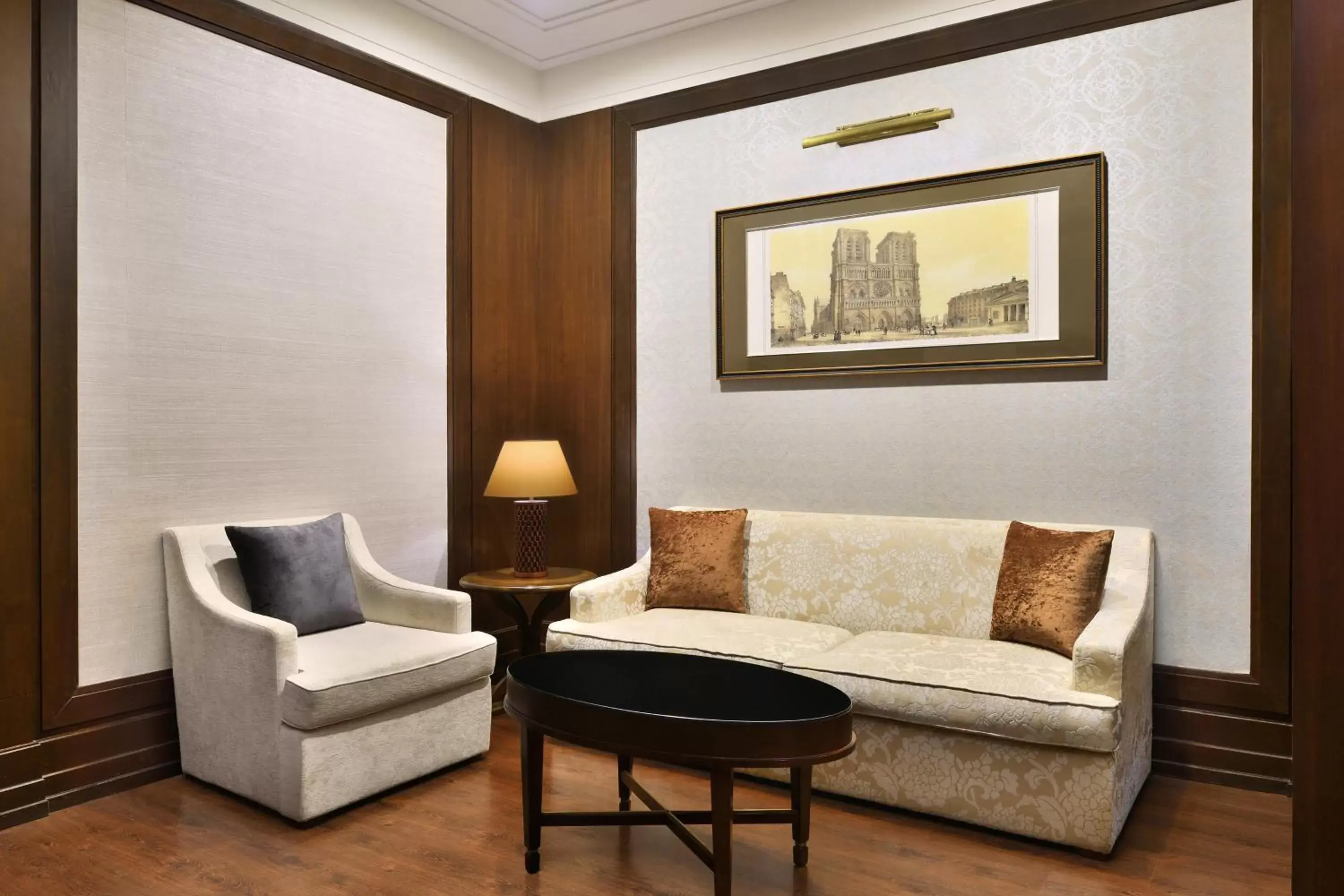 Living room, Seating Area in Sheraton Grand Palace Indore