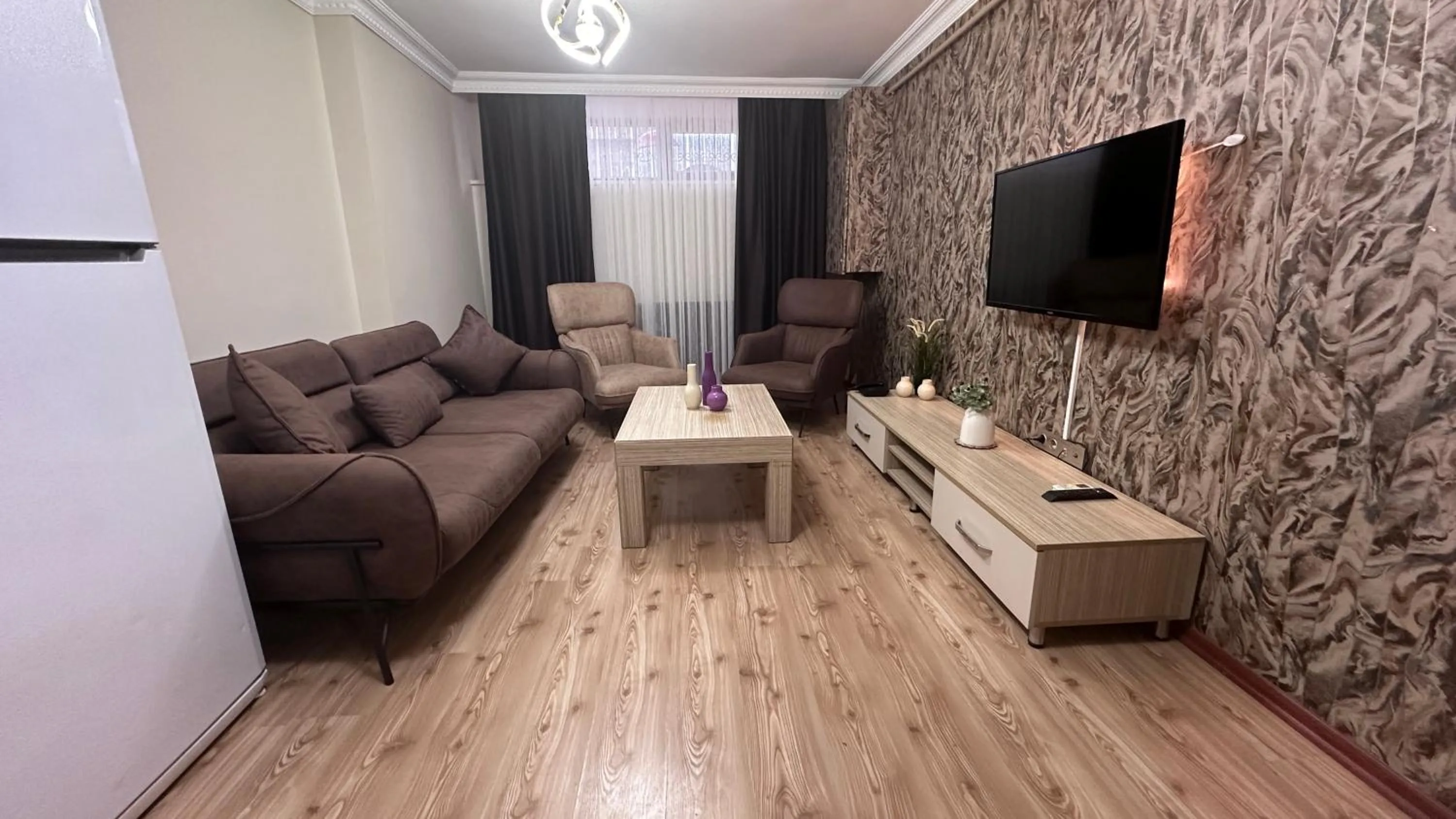 TV and multimedia in Overland Residence