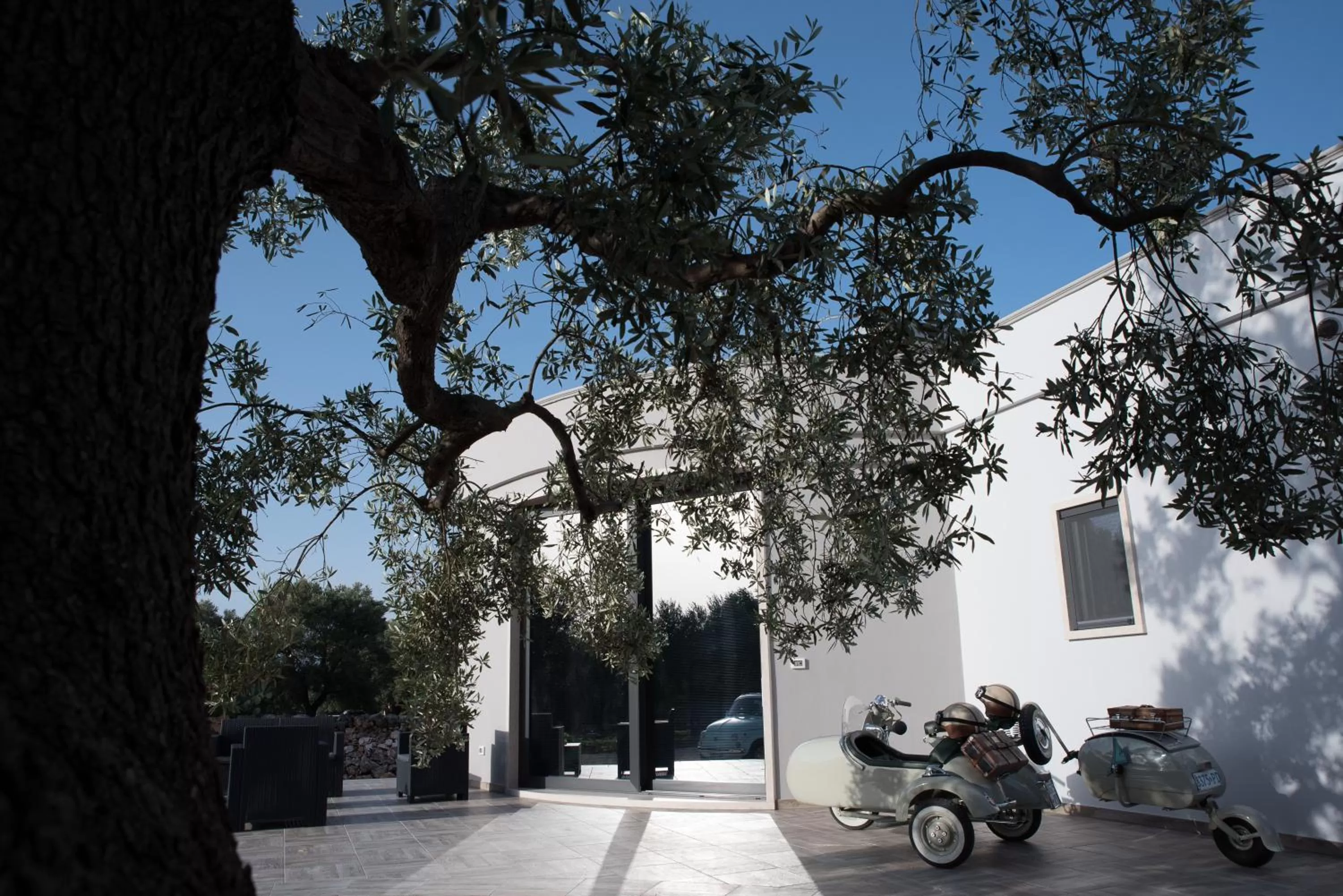 Facade/entrance in Pandora Luxury Suite