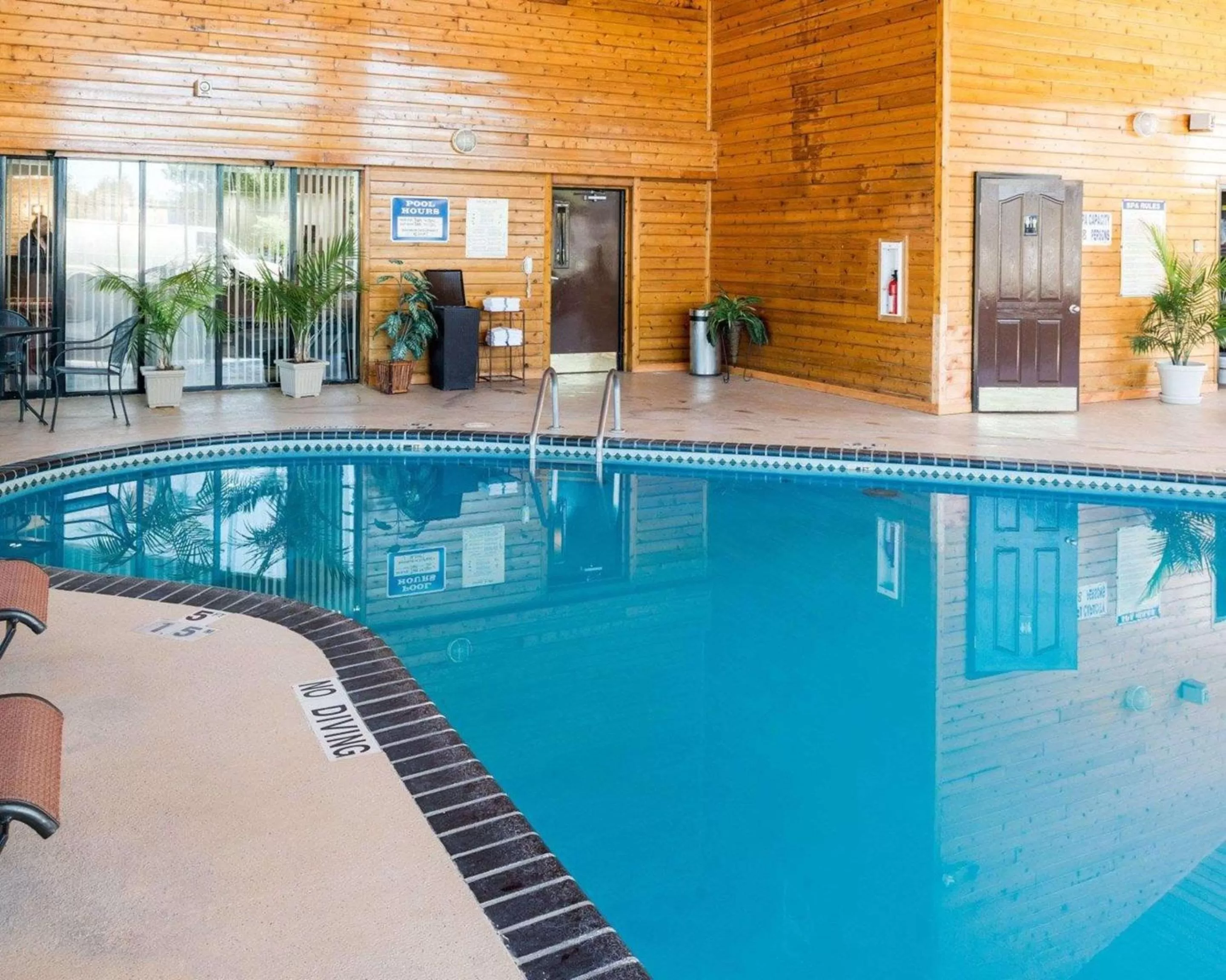 On site in Quality Inn Savage - Bloomington West