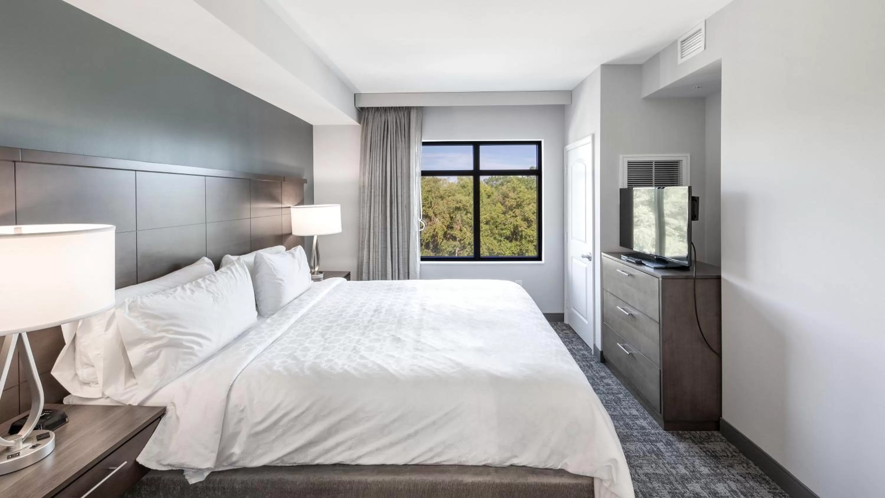 Photo of the whole room, Bed in Staybridge Suites - Naples - Marco Island by IHG