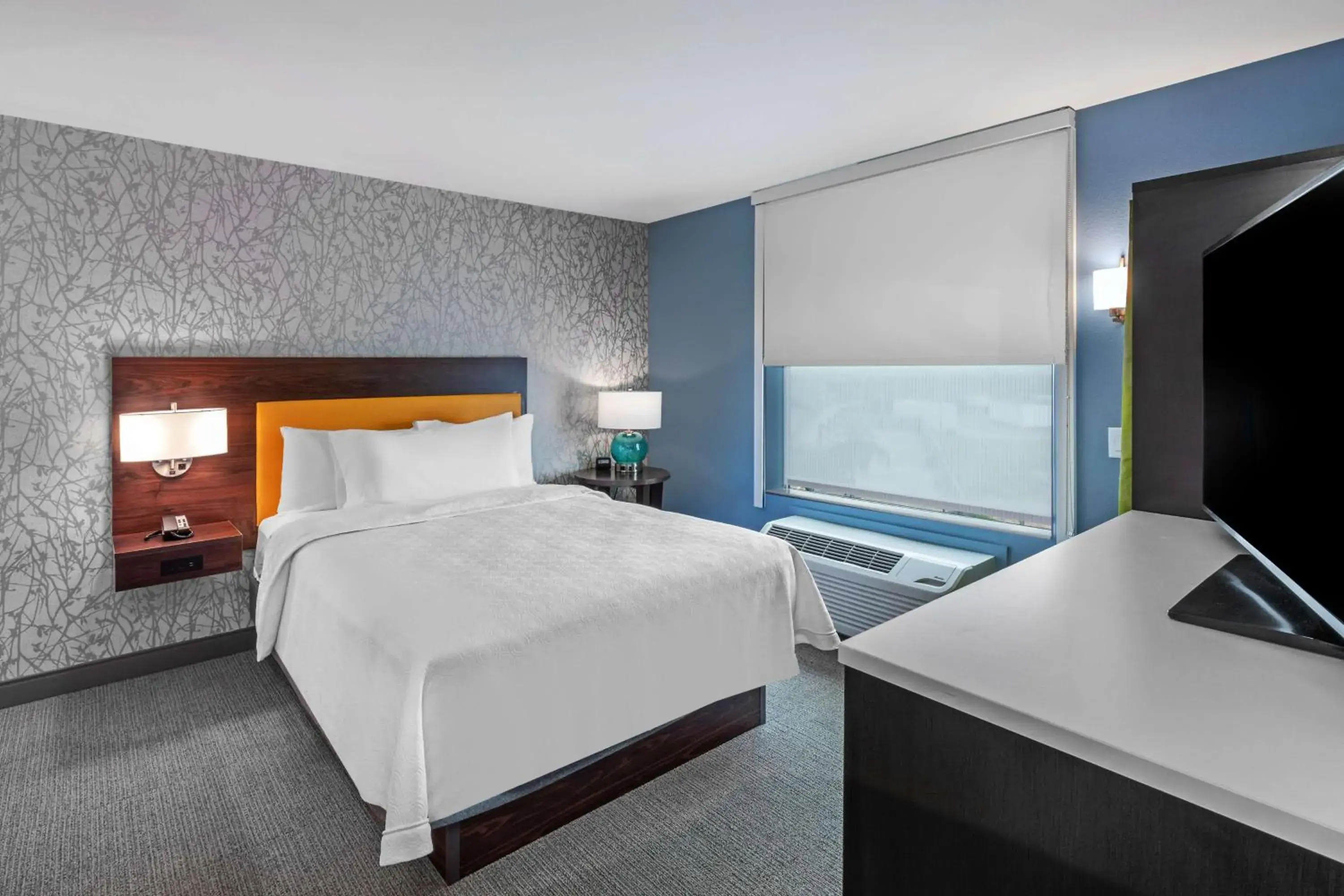 Bed in Home2 Suites by Hilton Laredo, TX Bed in Home2 Suites by Hilton Laredo, TX