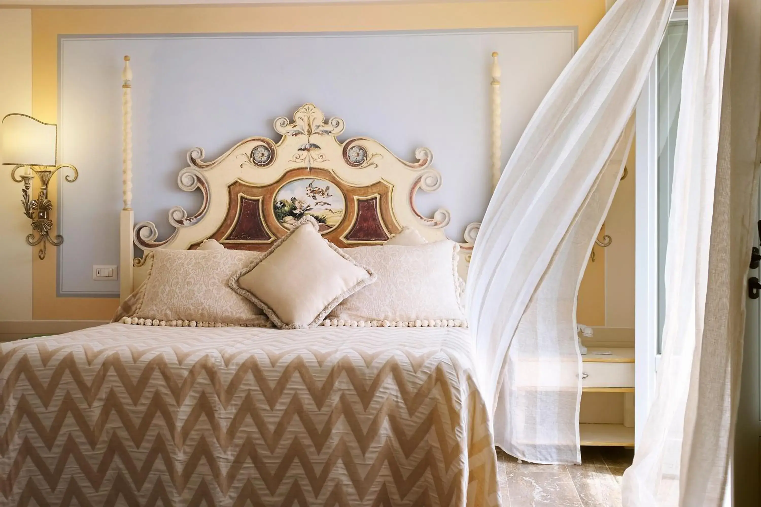 Junior Suite in Il Falconiere Relais & Spa Junior Suite in Il Falconiere Relais & Spa