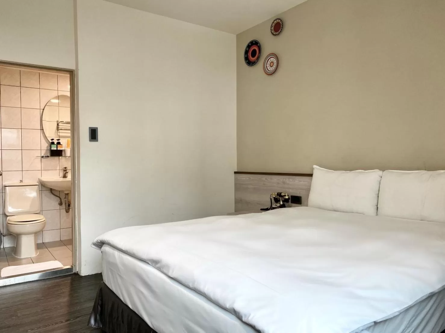 Bed in Raise Hotel Taichung