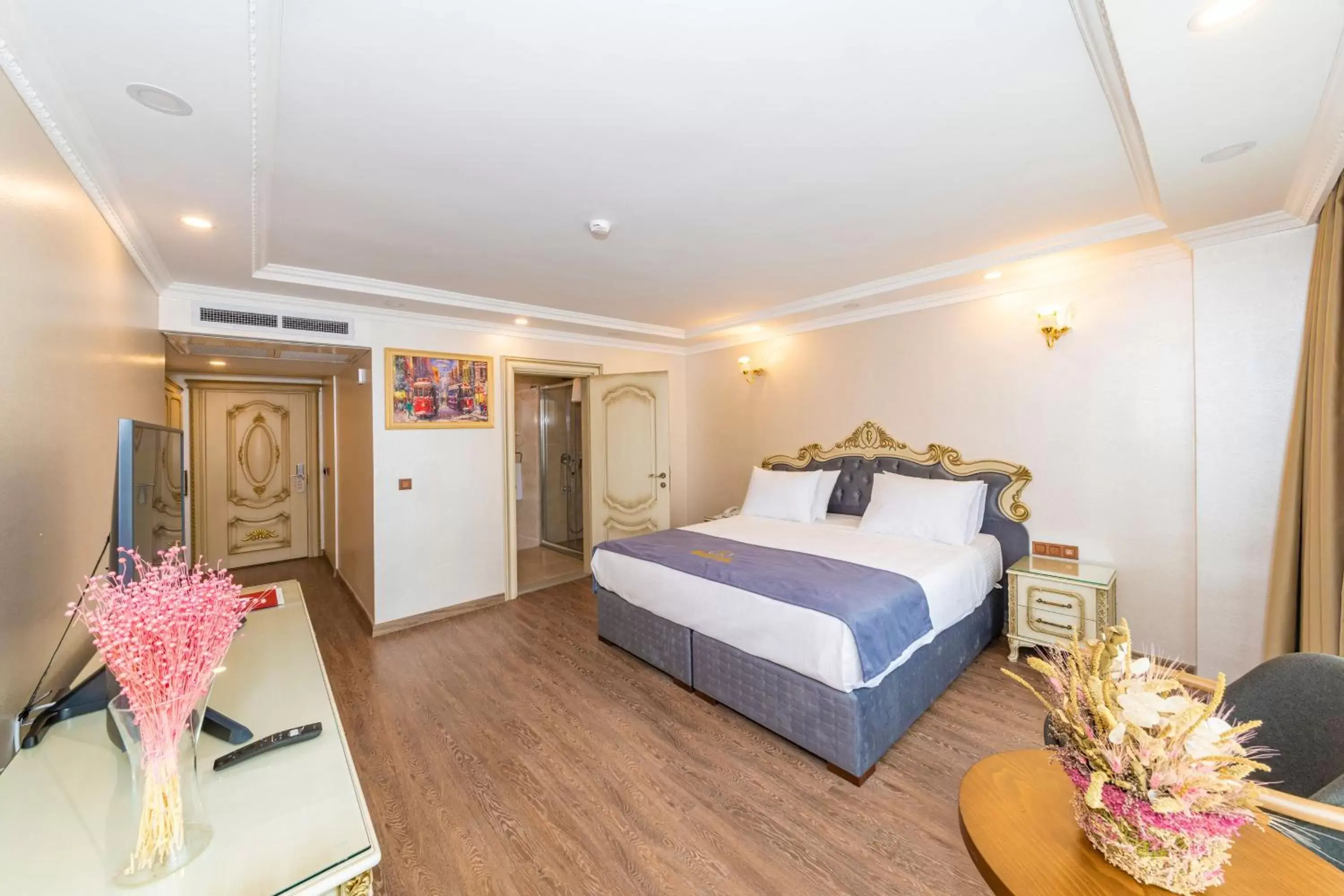 Bed in Almadina Hotel Istanbul