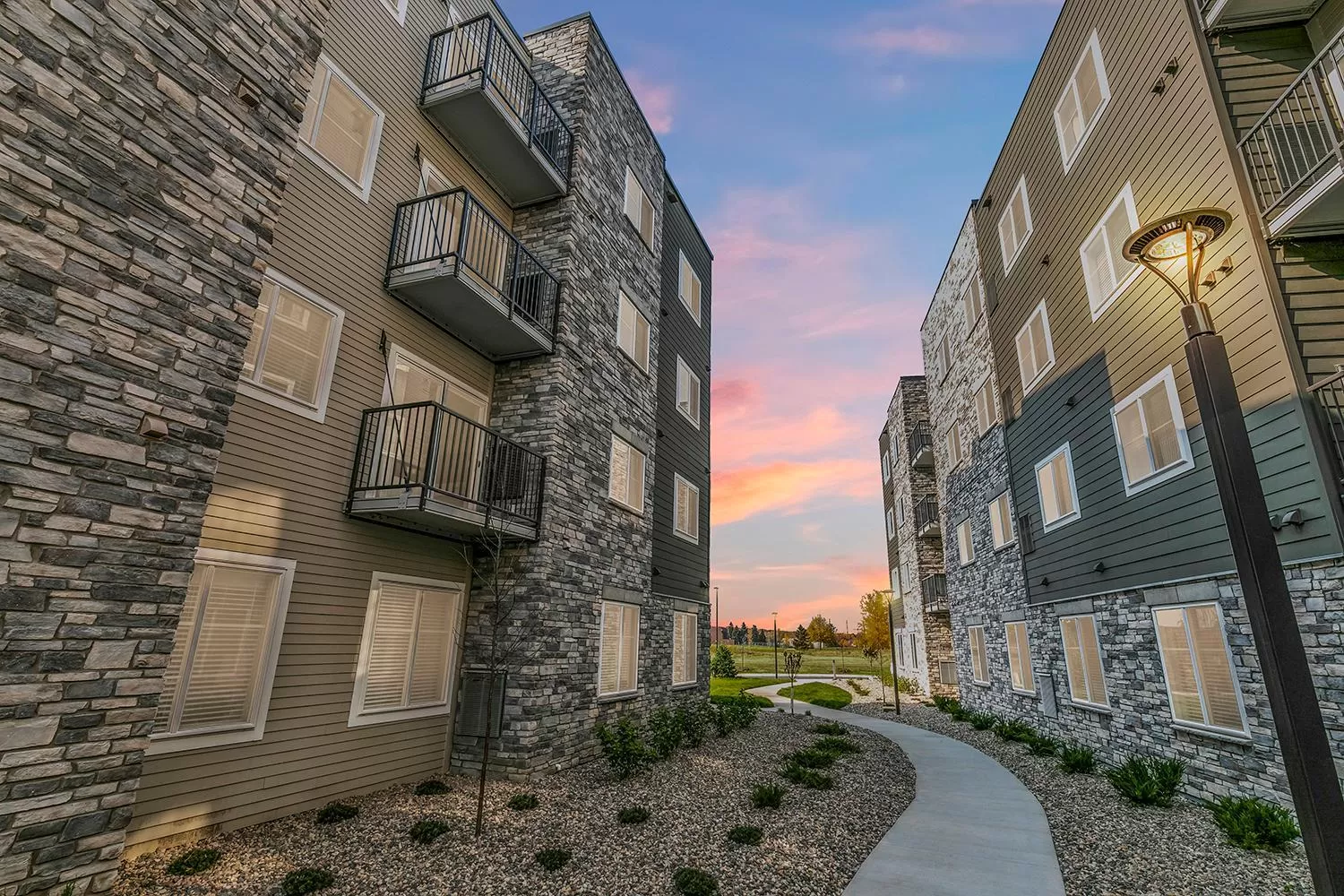 Property building in WaterWalk Extended Stay by Wyndham Minneapolis - Plymouth