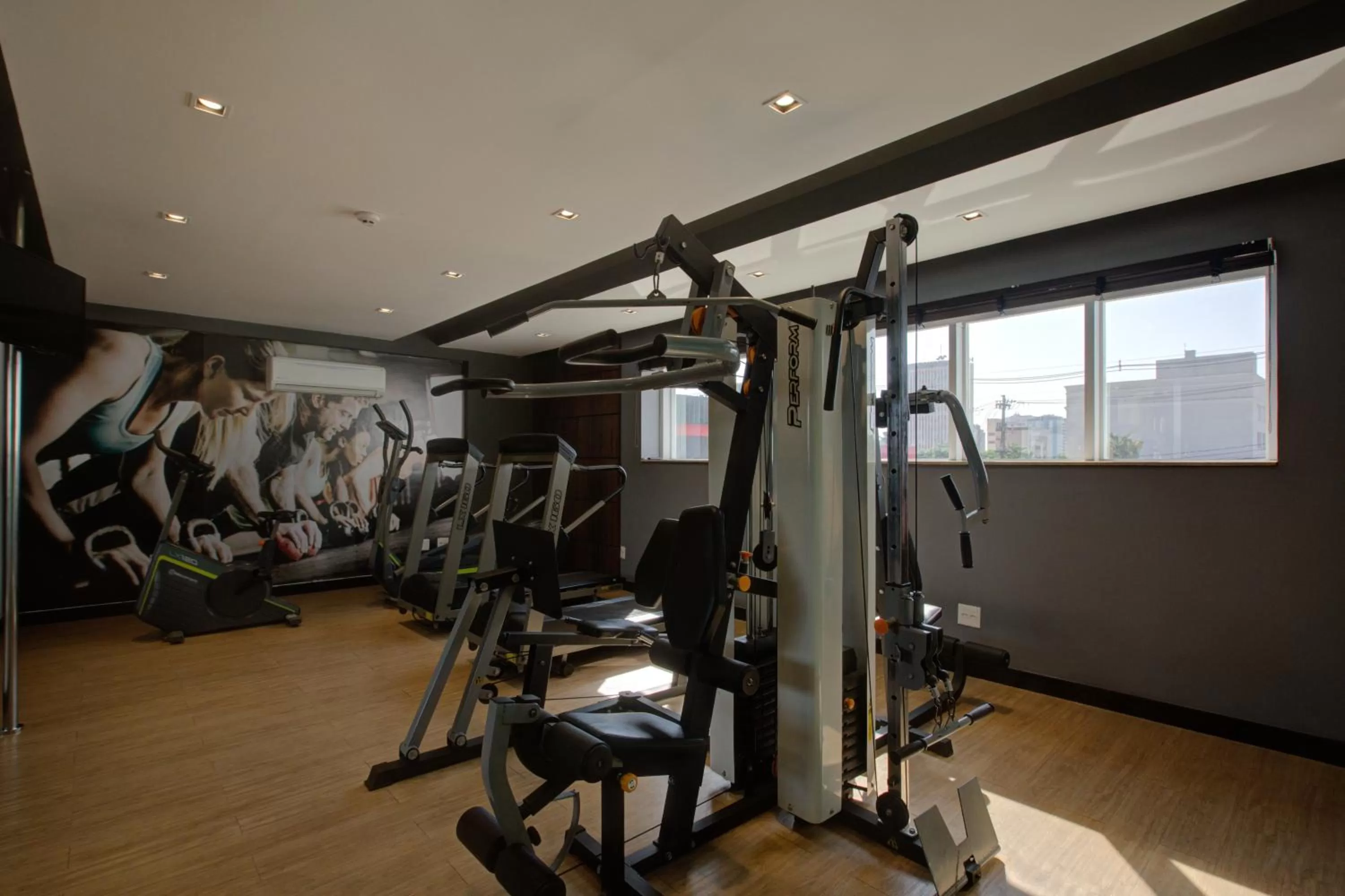 Fitness centre/facilities in Viale Tower Hotel
