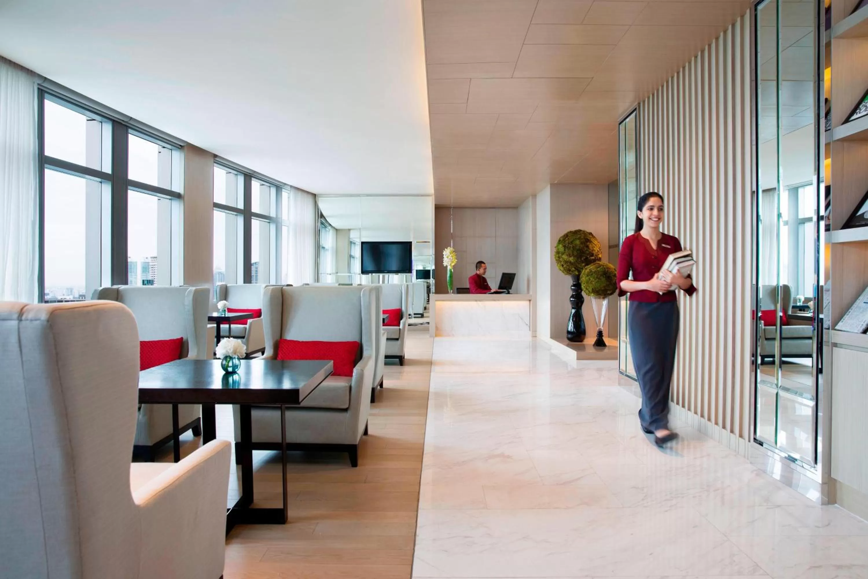 Lounge or bar in Bangkok Marriott Hotel Sukhumvit