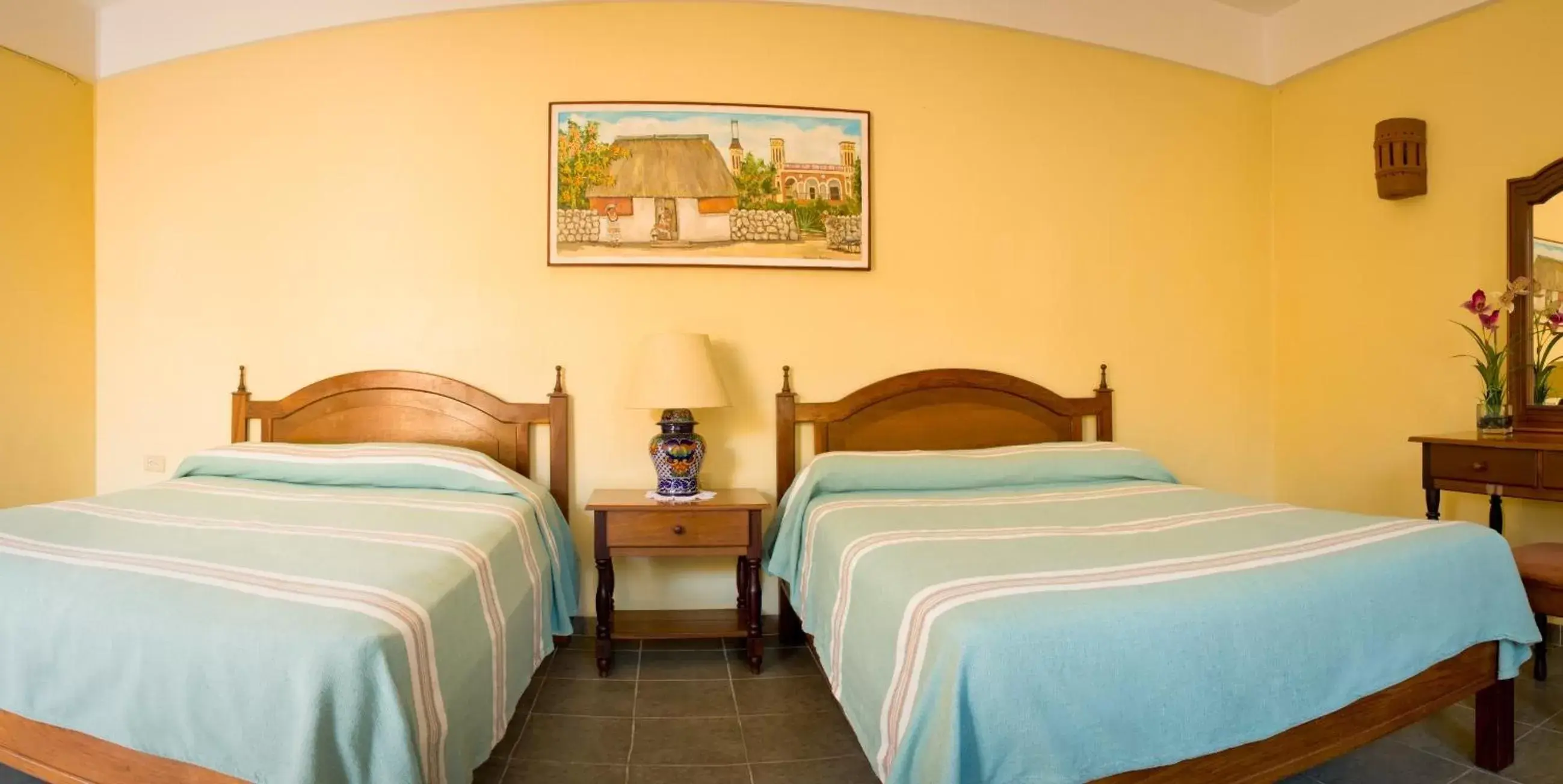 Bed in Hotel Real Del Mayab