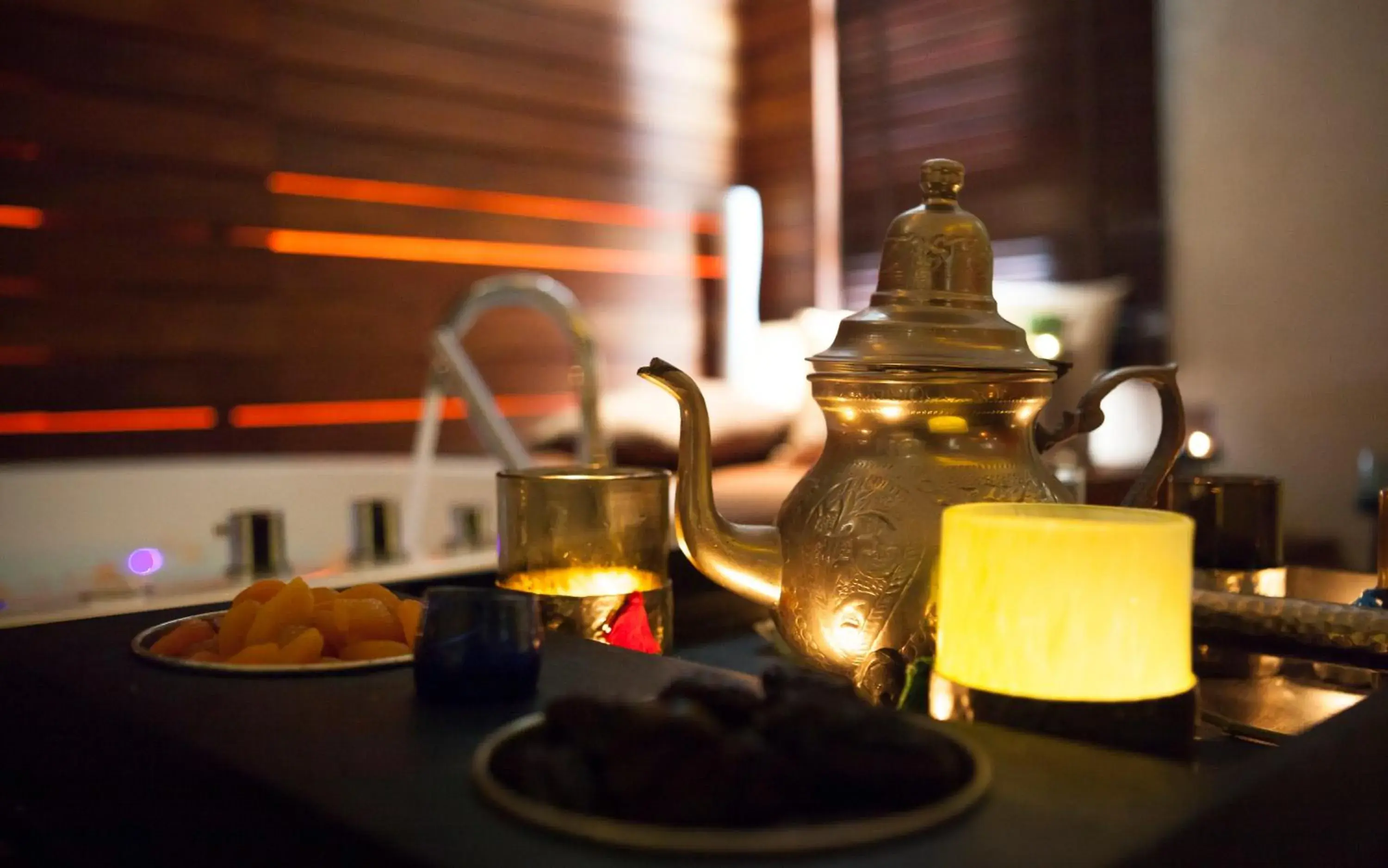 Food and drinks, Lounge/Bar in Mövenpick Hotel Gammarth Tunis