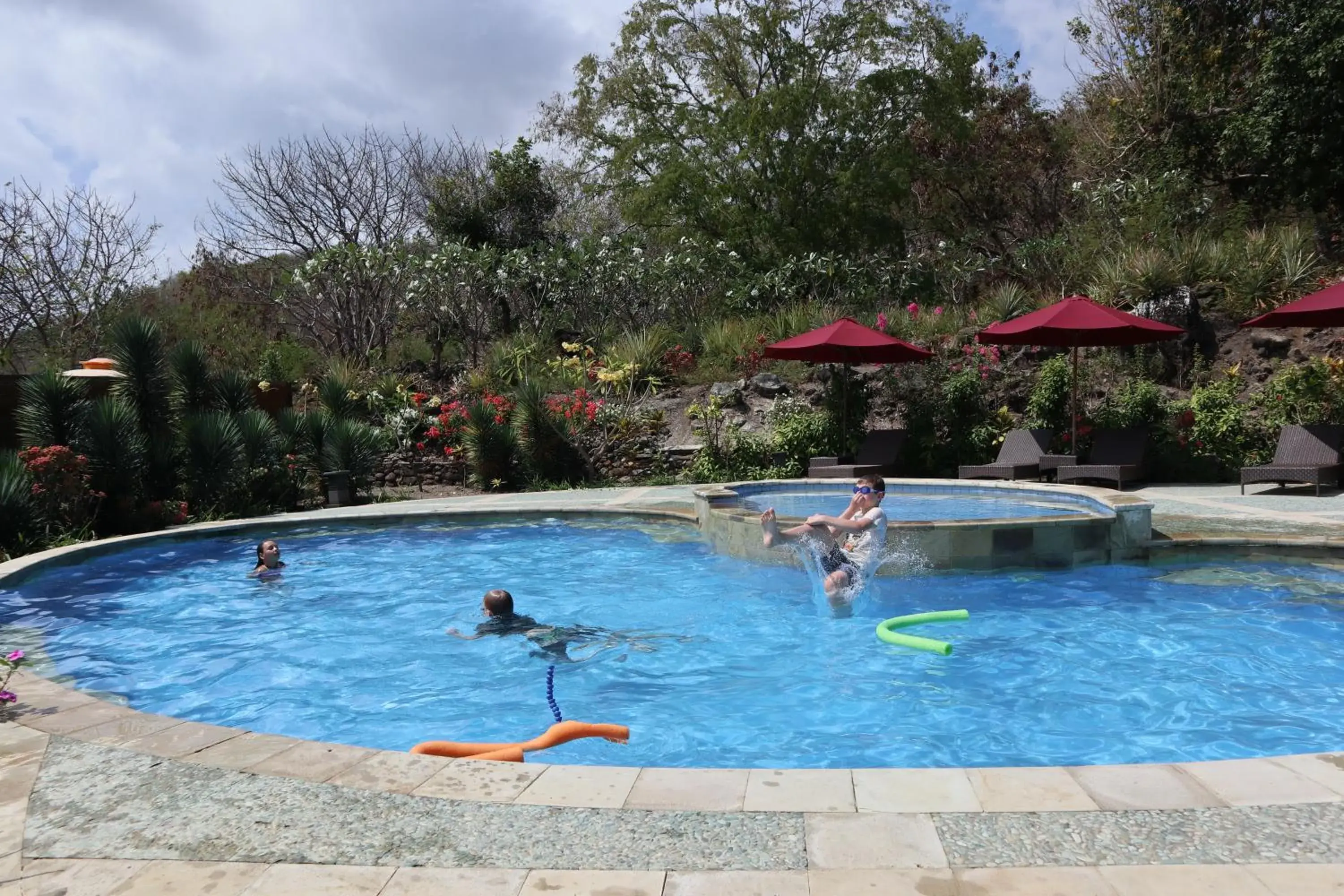 Swimming Pool in Golo Hilltop Hotel