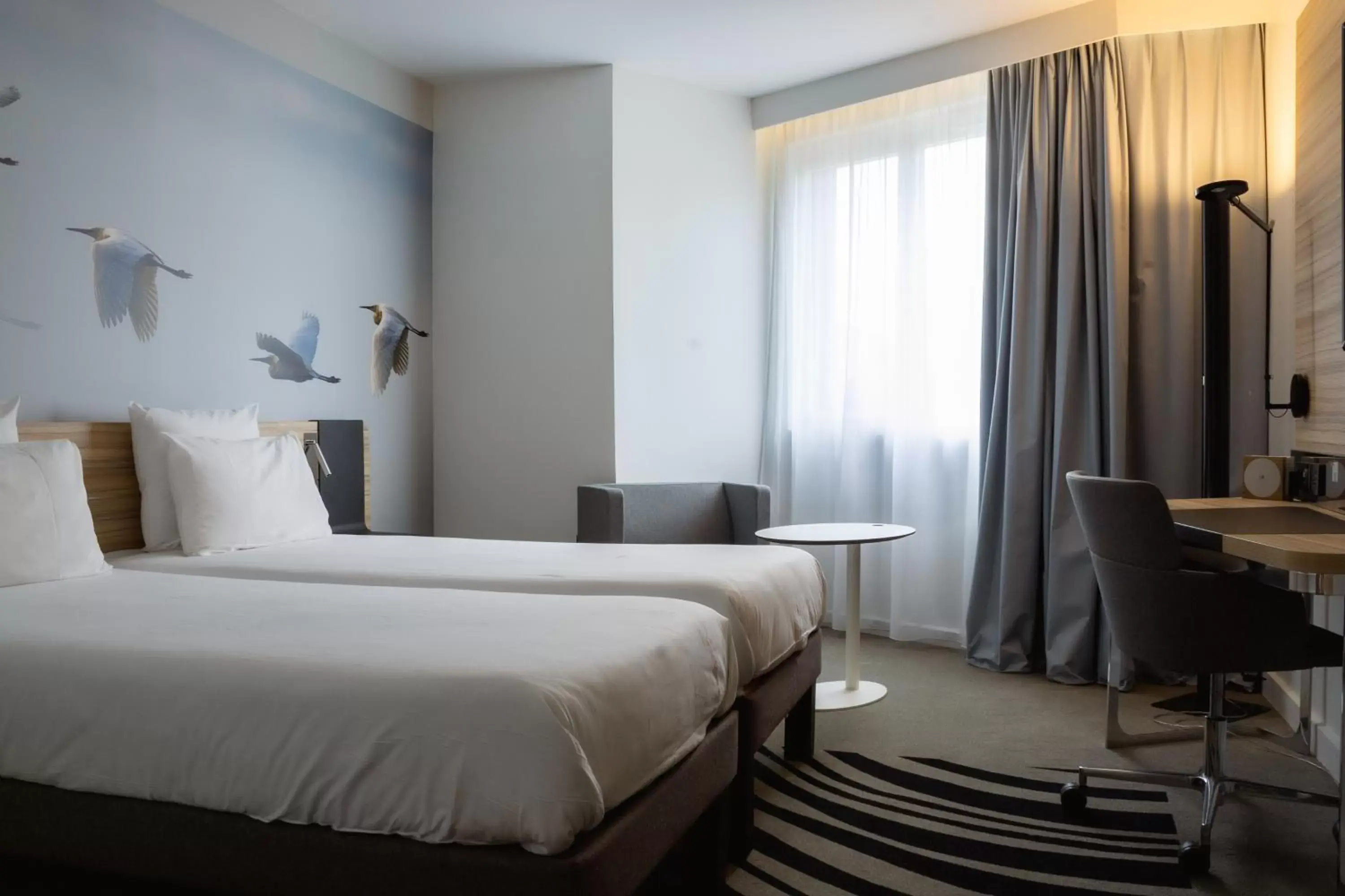 Bedroom, Bed in Novotel Valence Sud