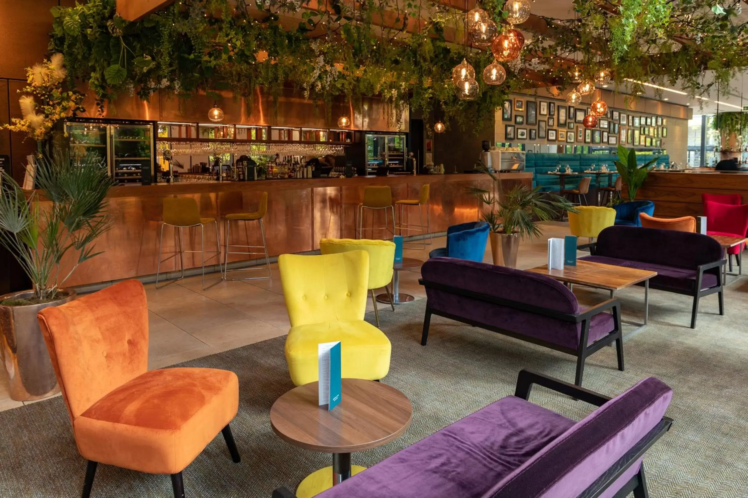 Lounge or bar in INNSiDE by Meliá Manchester