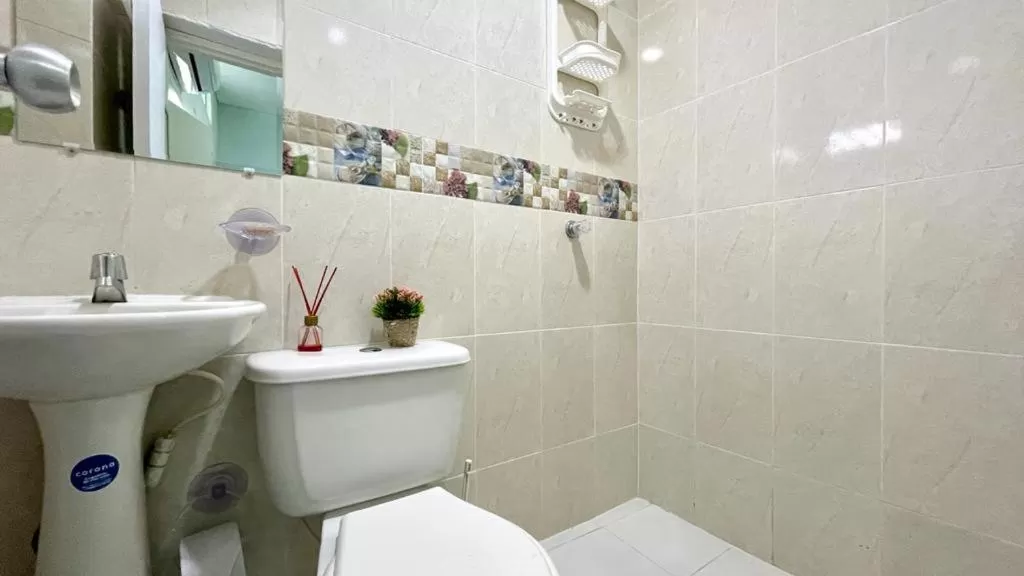 Toilet, Bathroom in Casa Renacer