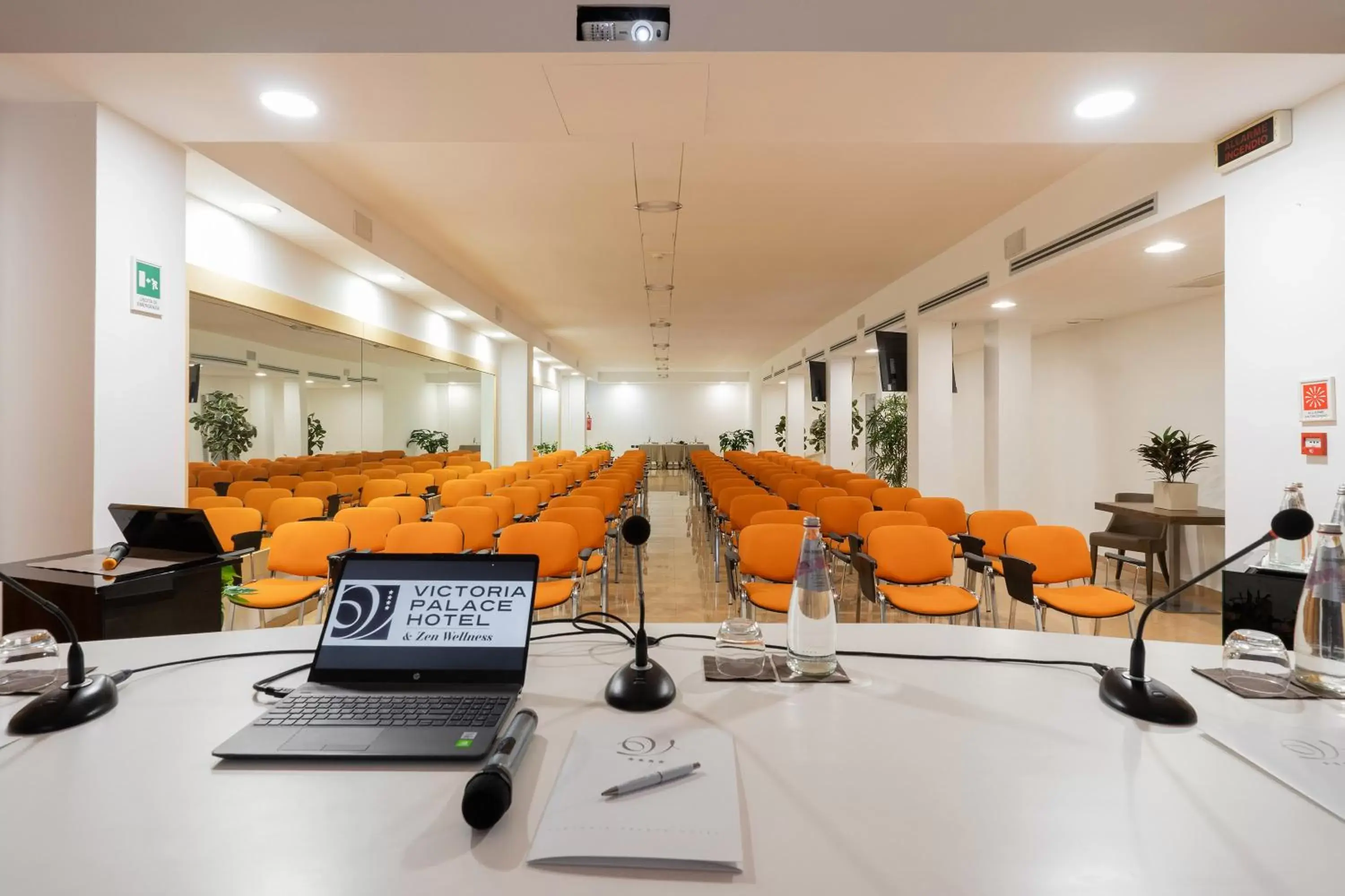 Meeting/conference room in Victoria Palace Hotel & Zen Wellness