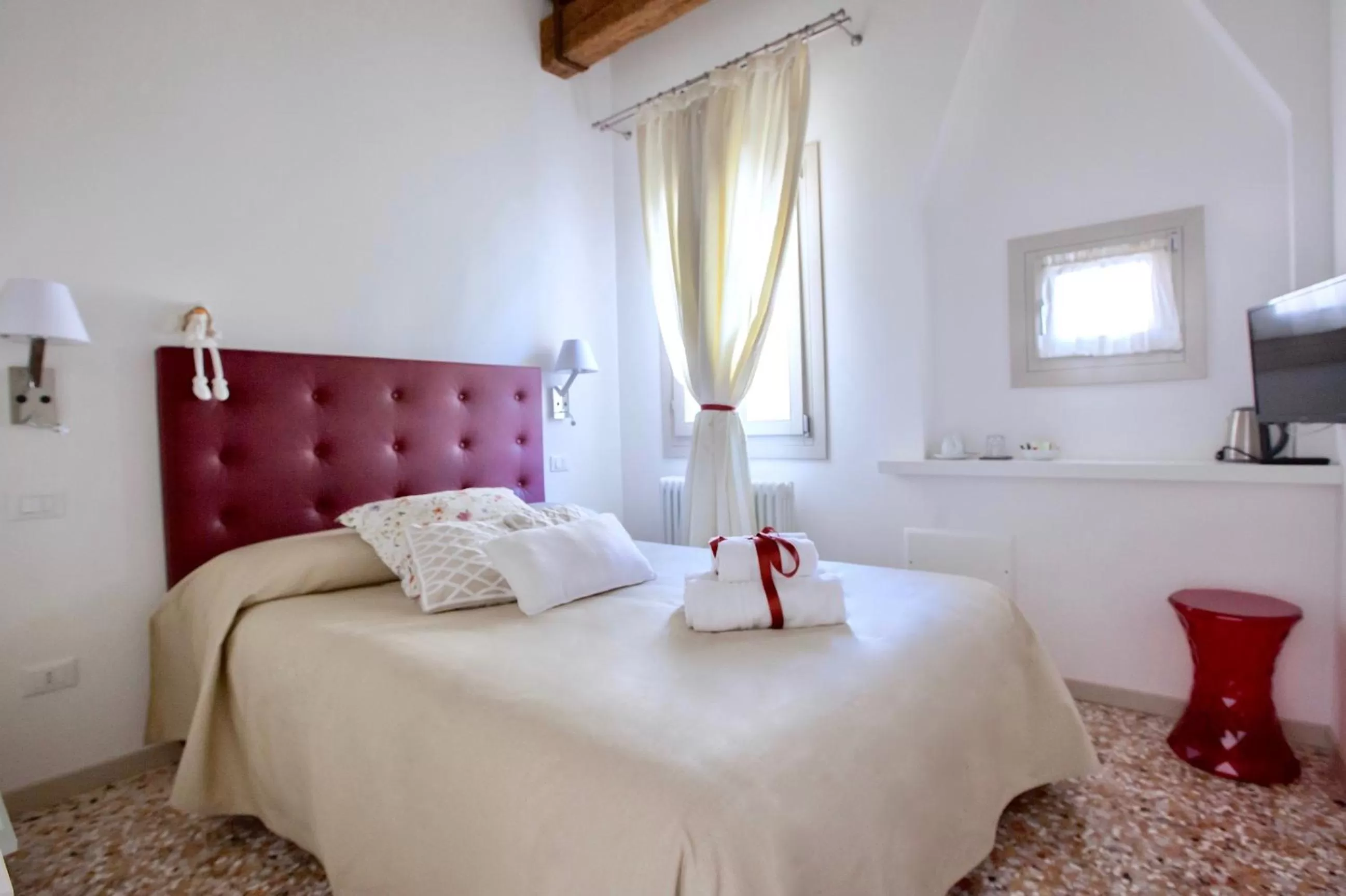 Bedroom, Bed in B&B Al Pozzo di Luce