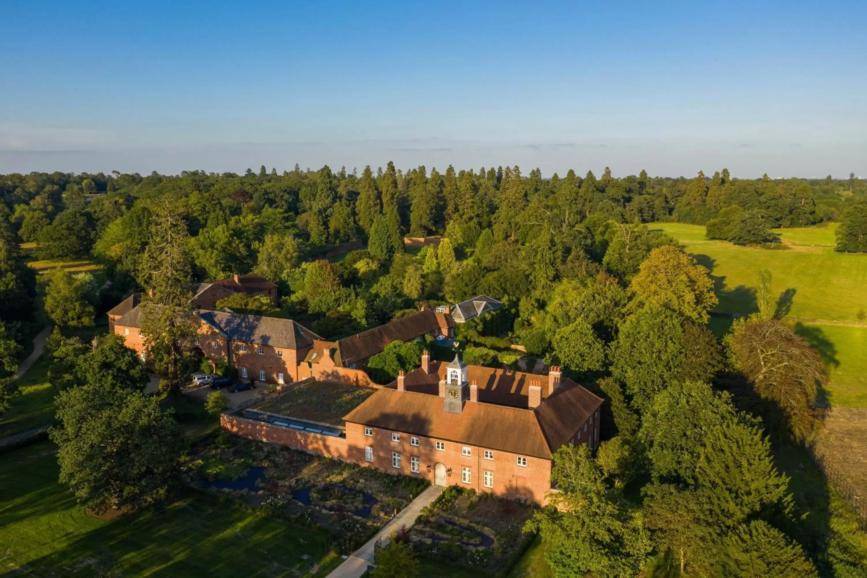 Property building, Bird's-eye View in The Langley, a Luxury Collection Hotel, Buckinghamshire