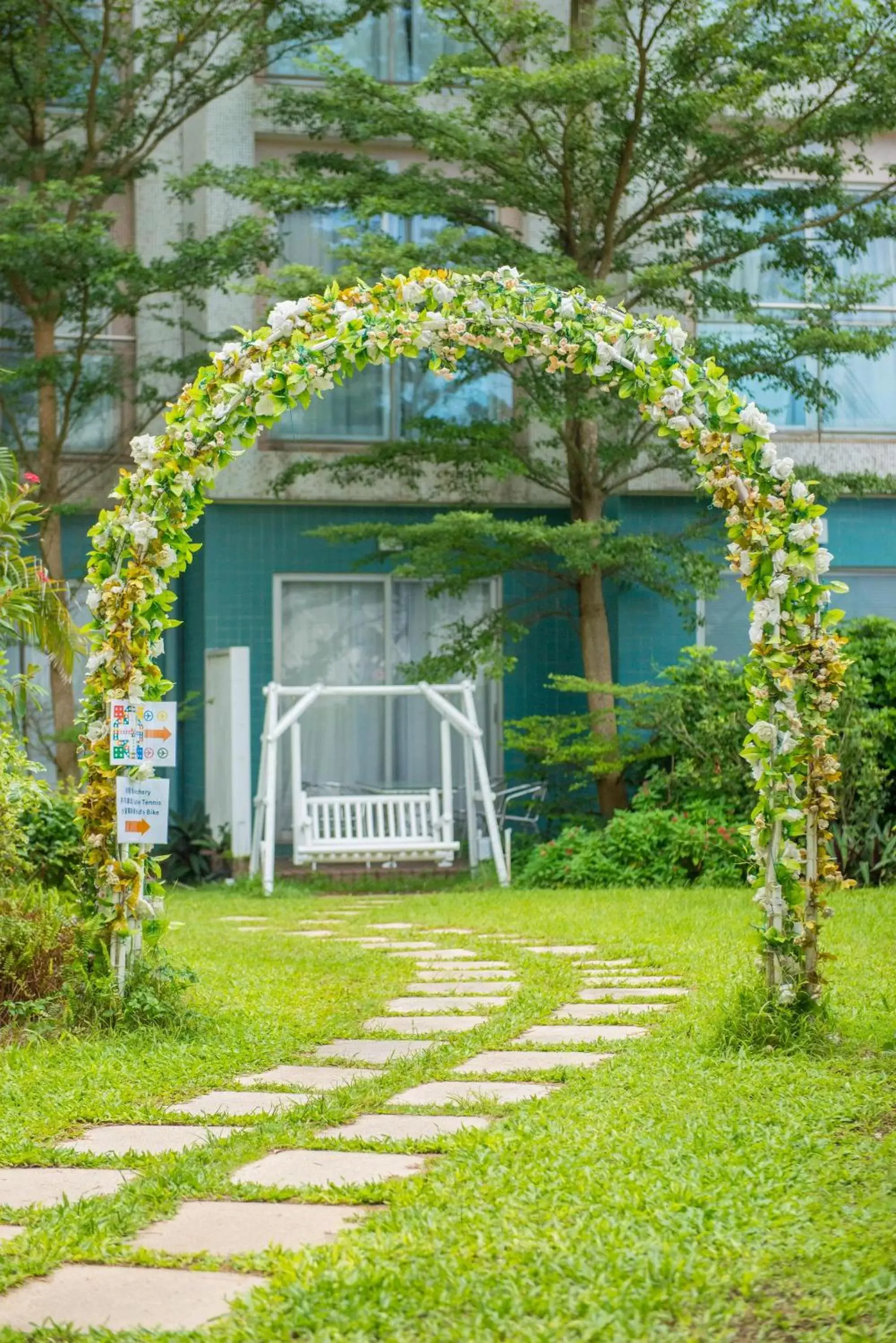 Garden, Property Building in Silvermine Beach Resort