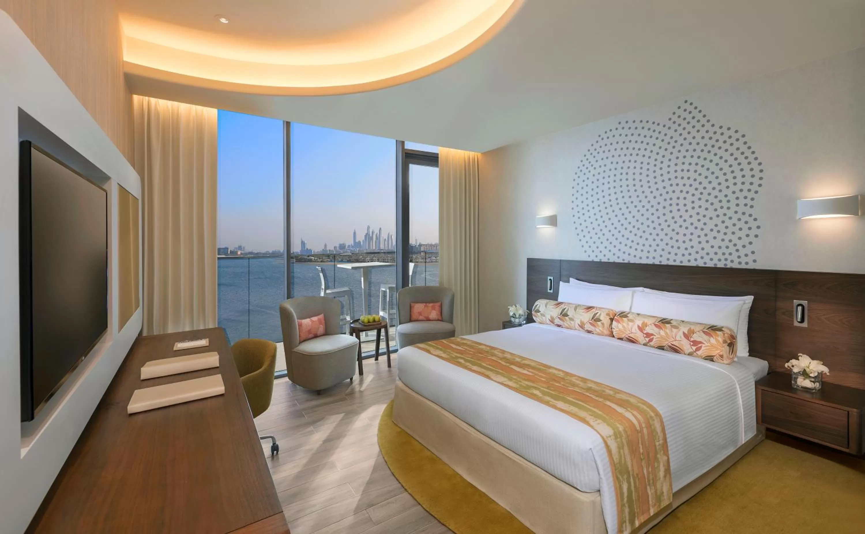 Sea view, Bed in The Retreat Palm Dubai MGallery by Sofitel