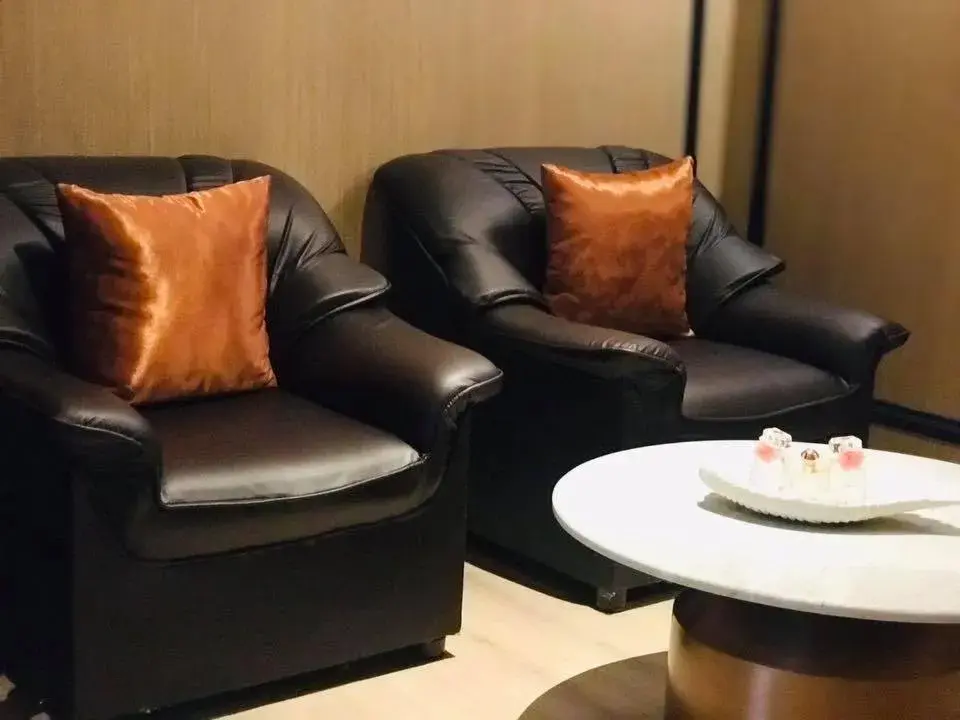 Massage, Seating Area in The Sea Cret Hua Hin Hotel
