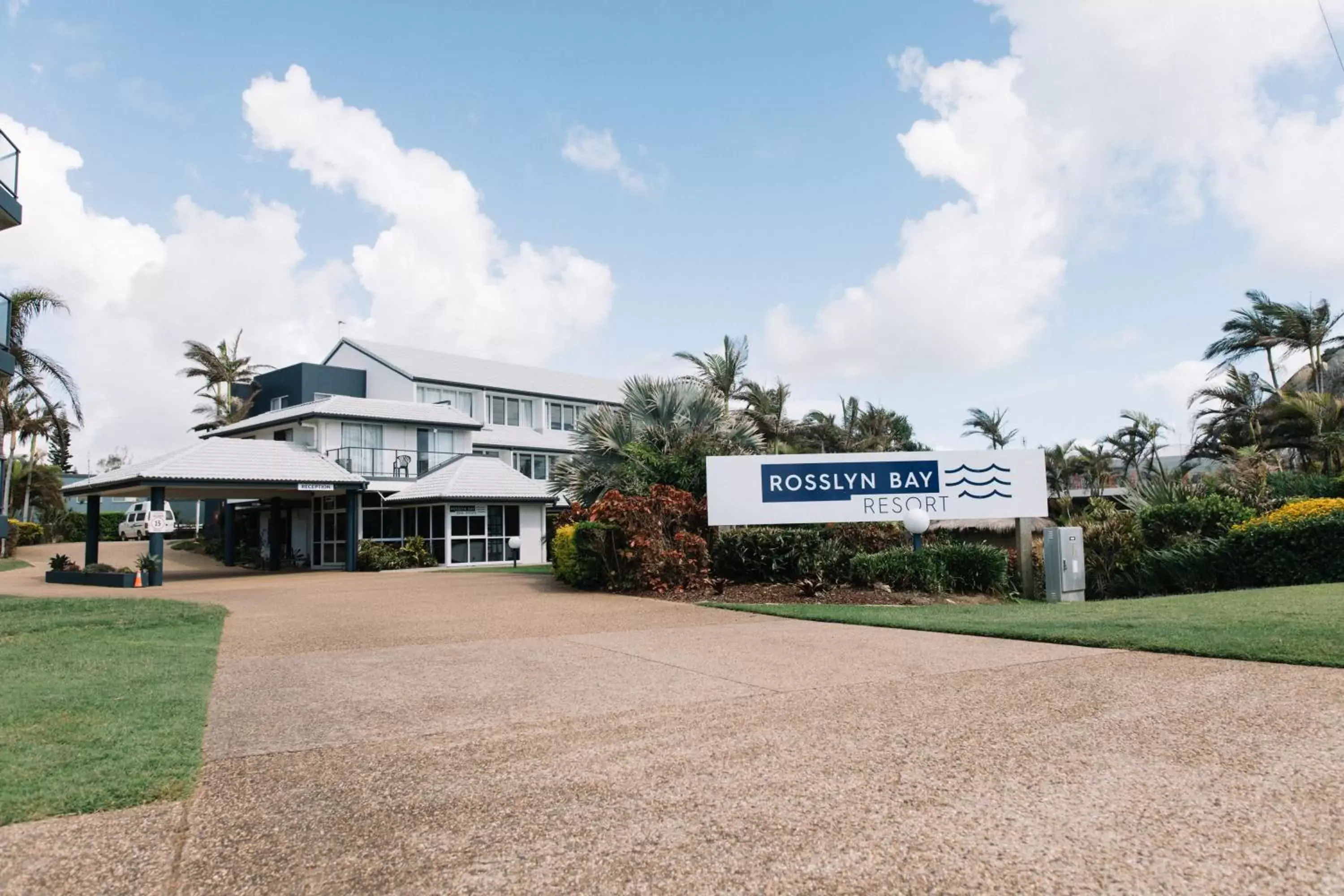 Property Building in Rosslyn Bay Resort Yeppoon