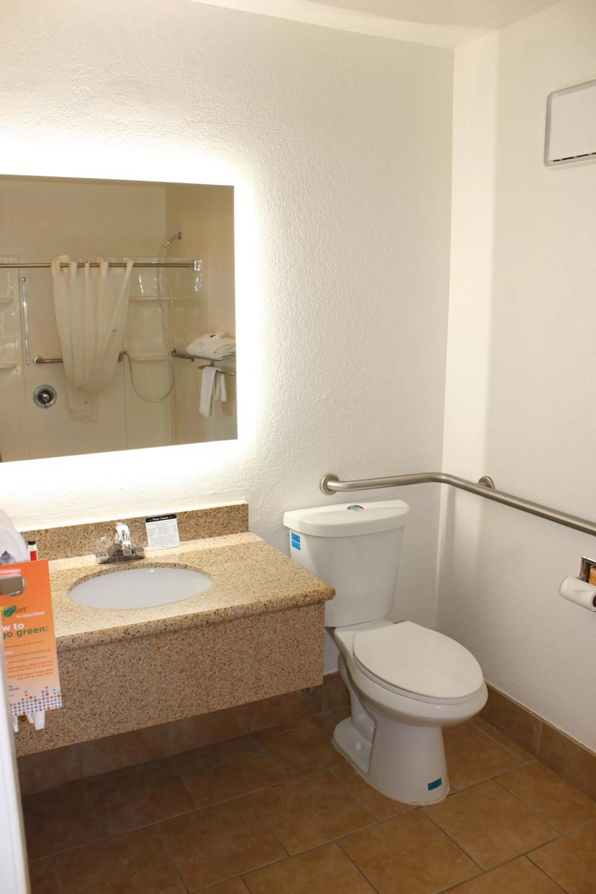 Bathroom in Howard Johnson by Wyndham Holbrook