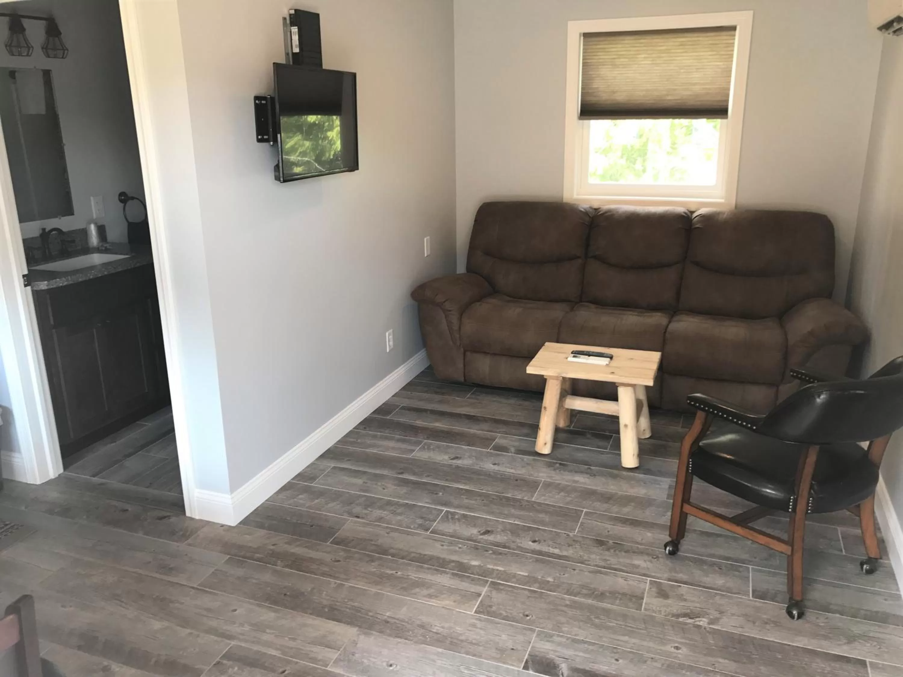 Living room in Blue Lagoon Resort