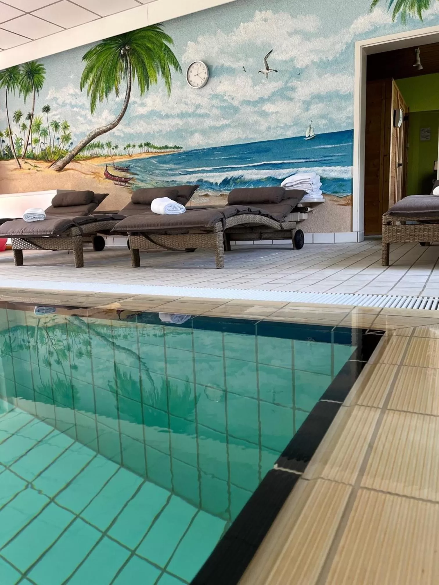 Swimming pool in Badischer Landgasthof Hirsch