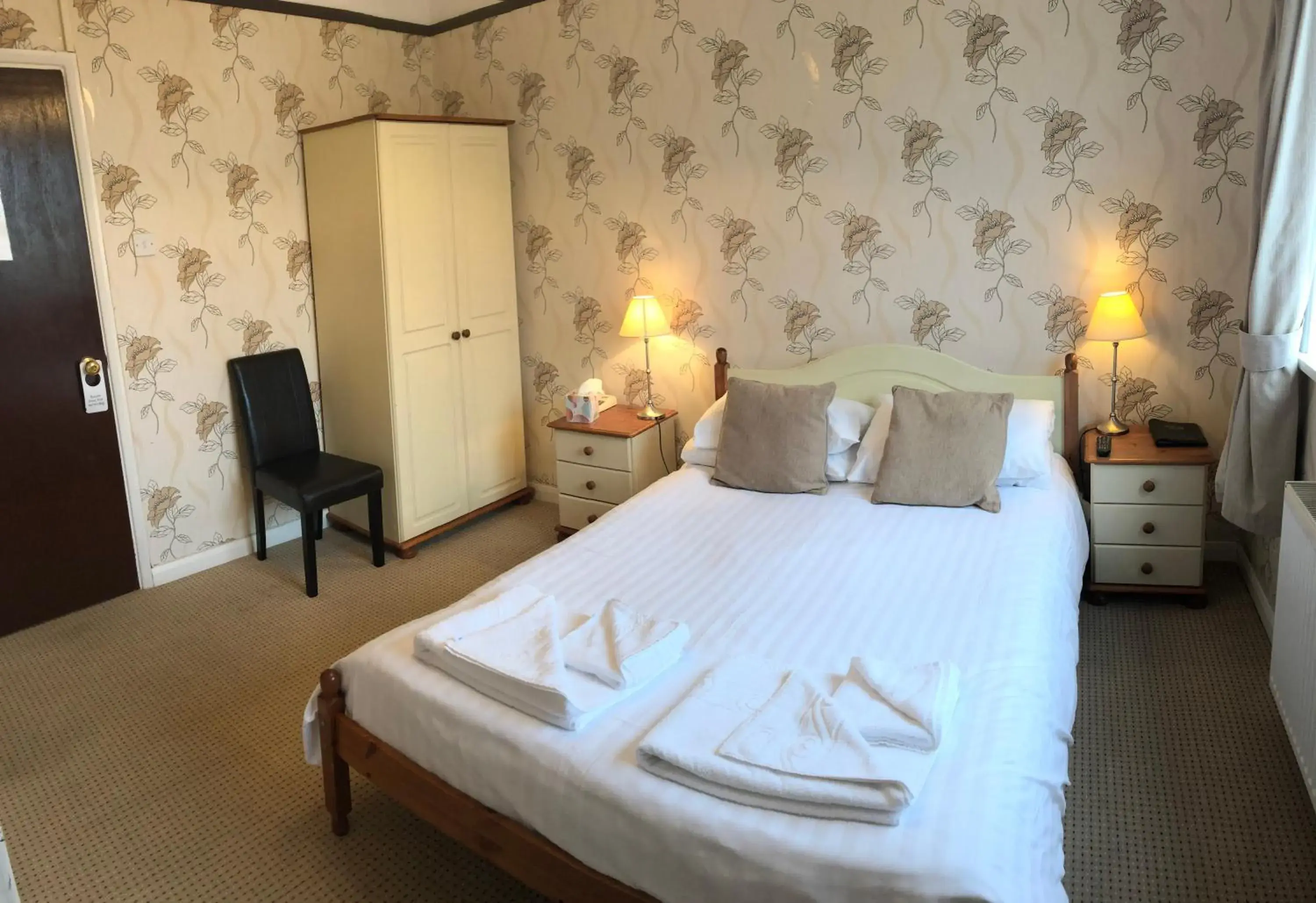 Bedroom, Bed in The Moorland Hotel