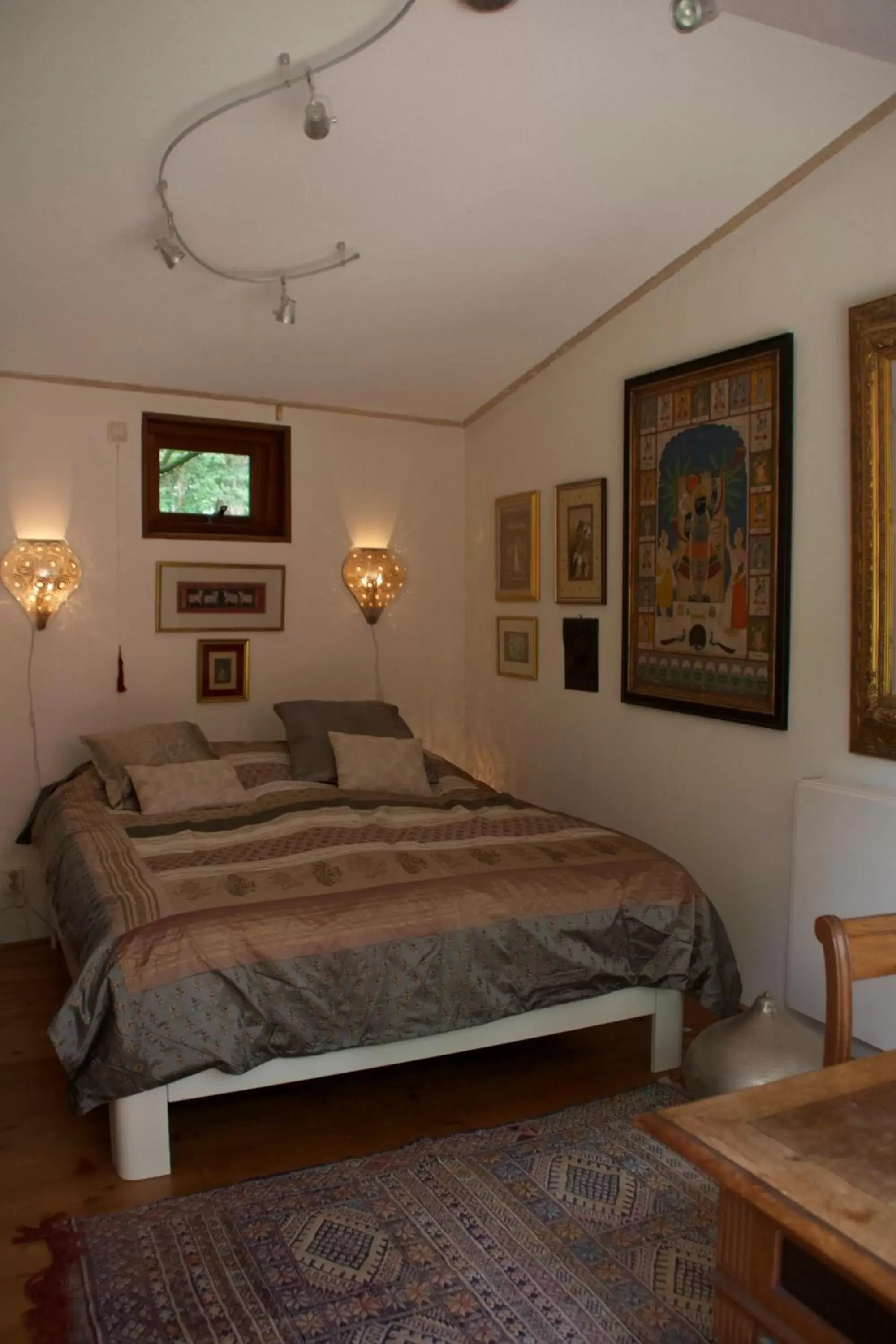 Photo of the whole room, Bed in Villa de Nachtegaal