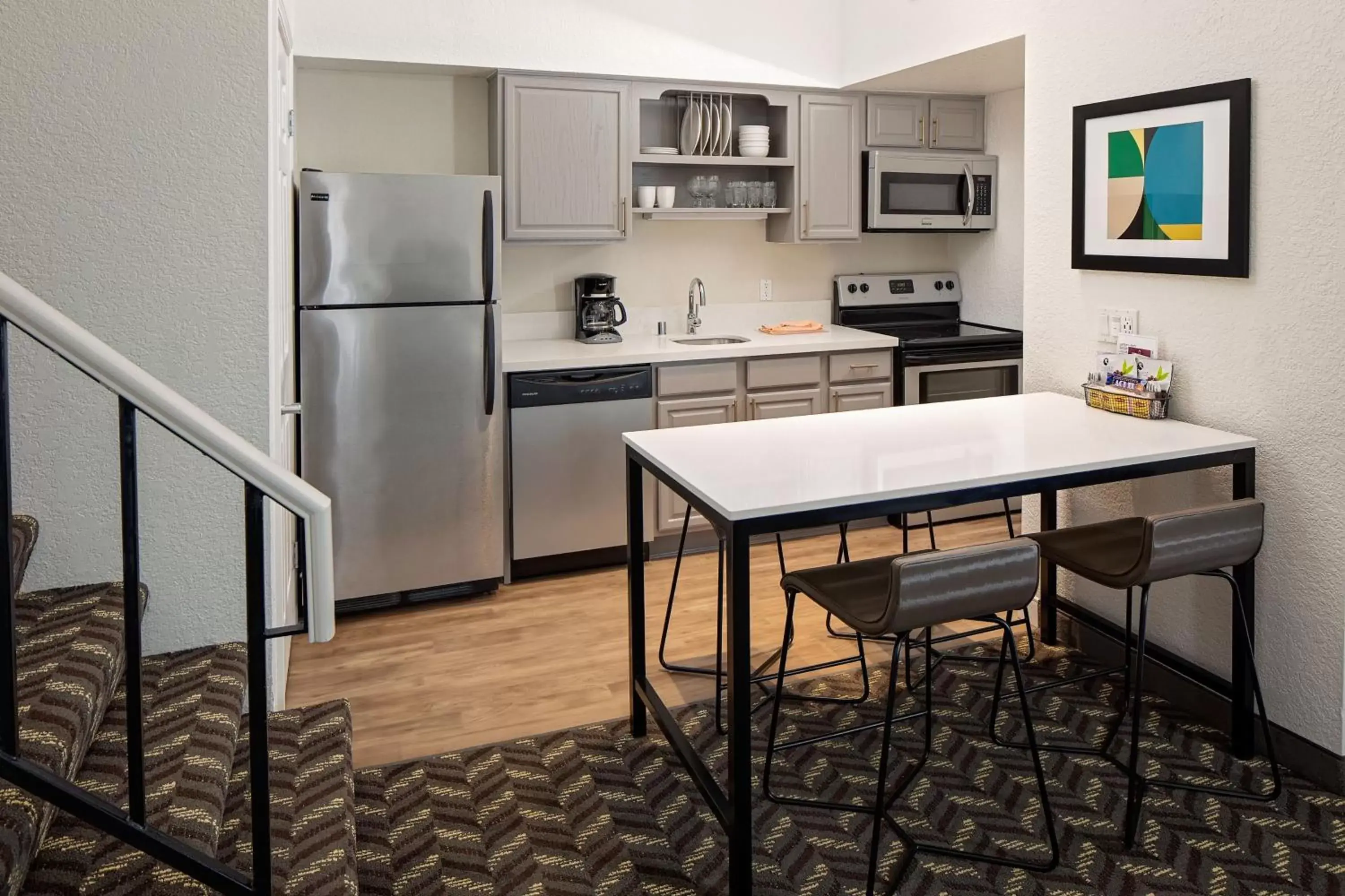 Photo of the whole room, Kitchen/Kitchenette in Residence Inn Sunnyvale Silicon Valley I