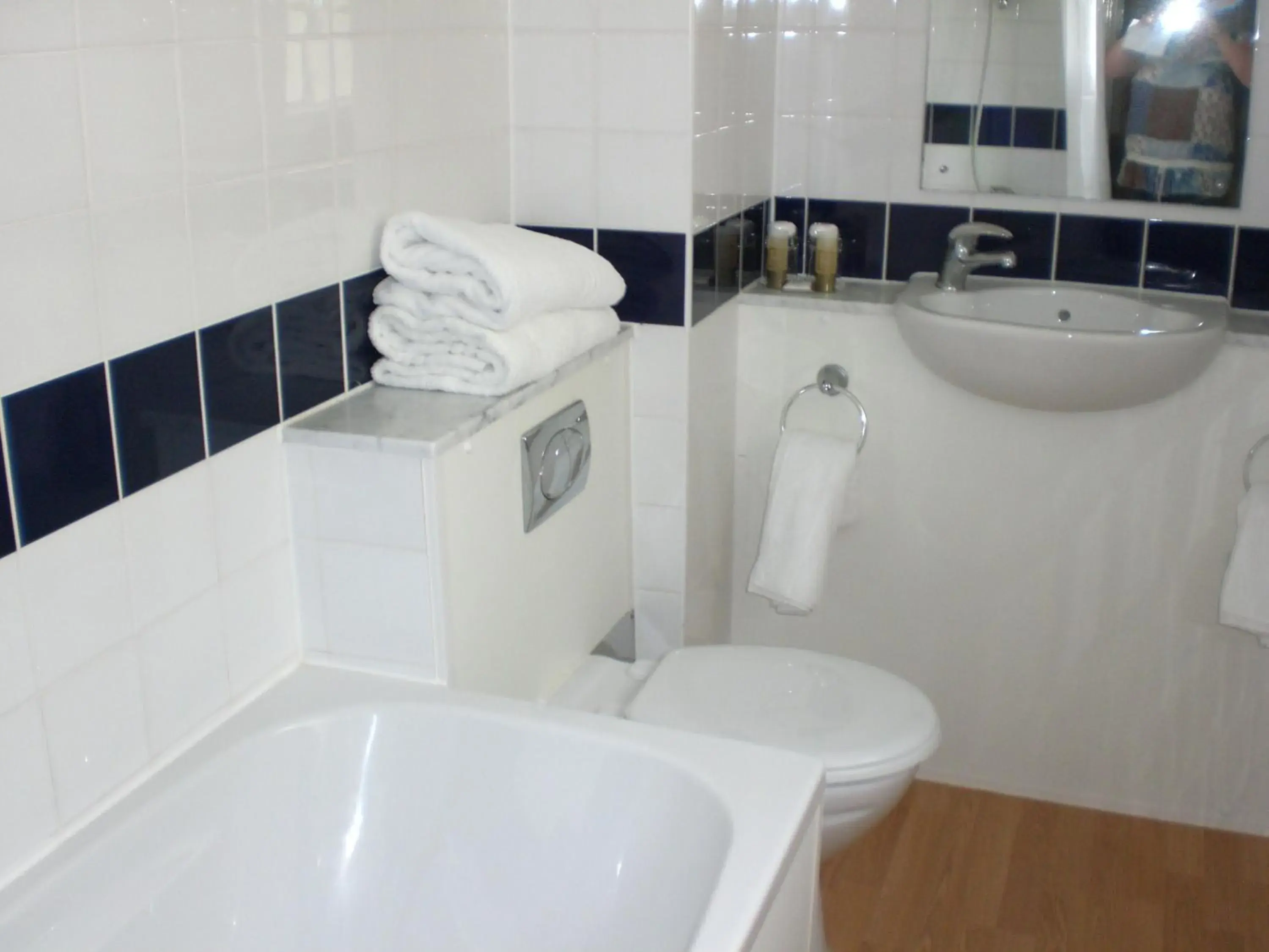 Bathroom in Britannia Bournemouth Hotel