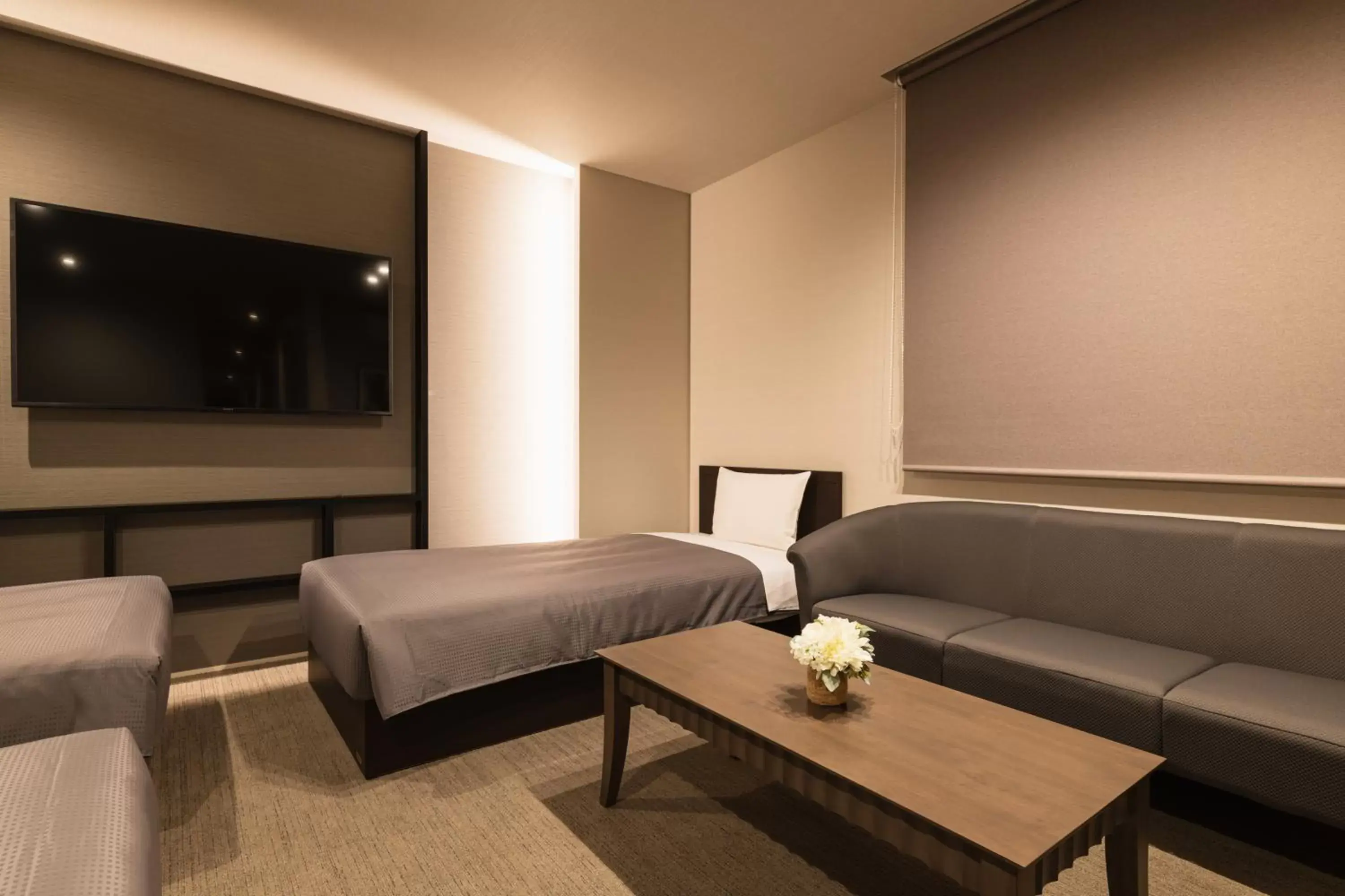 Photo of the whole room, TV/Entertainment Center in GRAND BASE Hakata Naraya