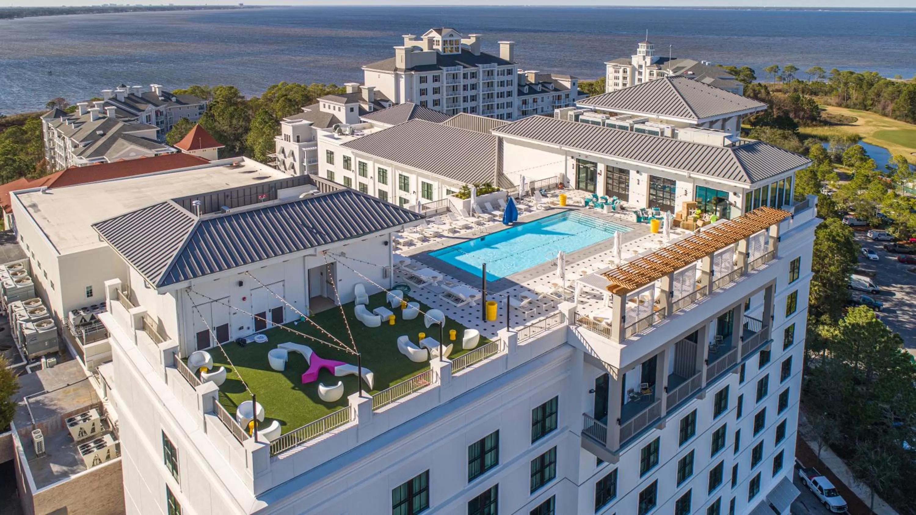 Property building, Bird's-eye View in Hotel Effie Sandestin