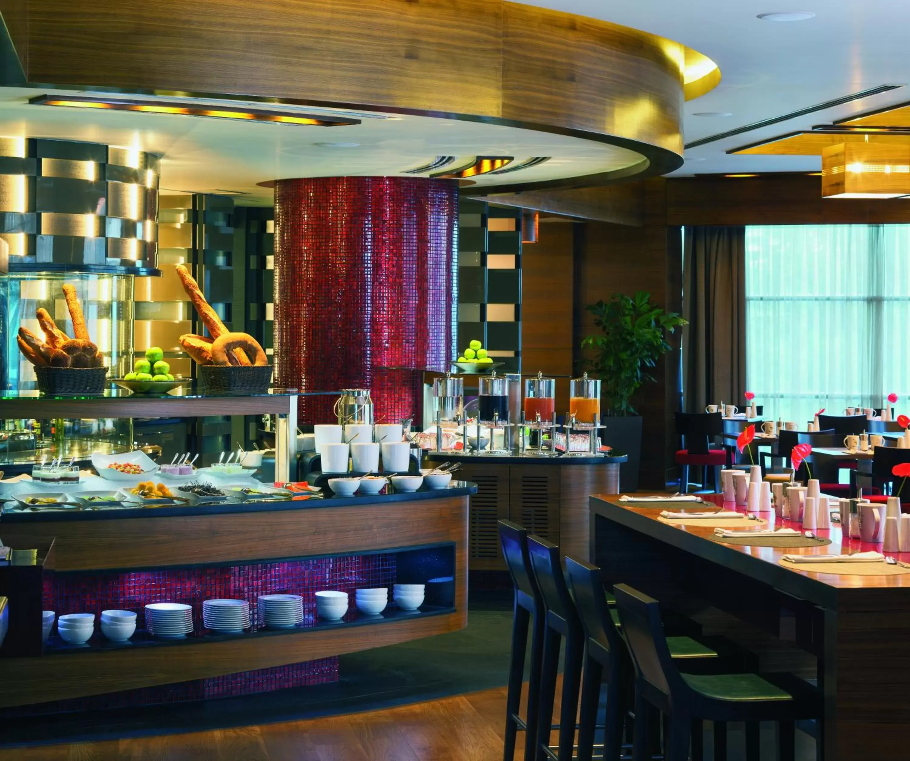 Lobby or reception, Restaurant/Places to Eat in Movenpick Hotel Ankara