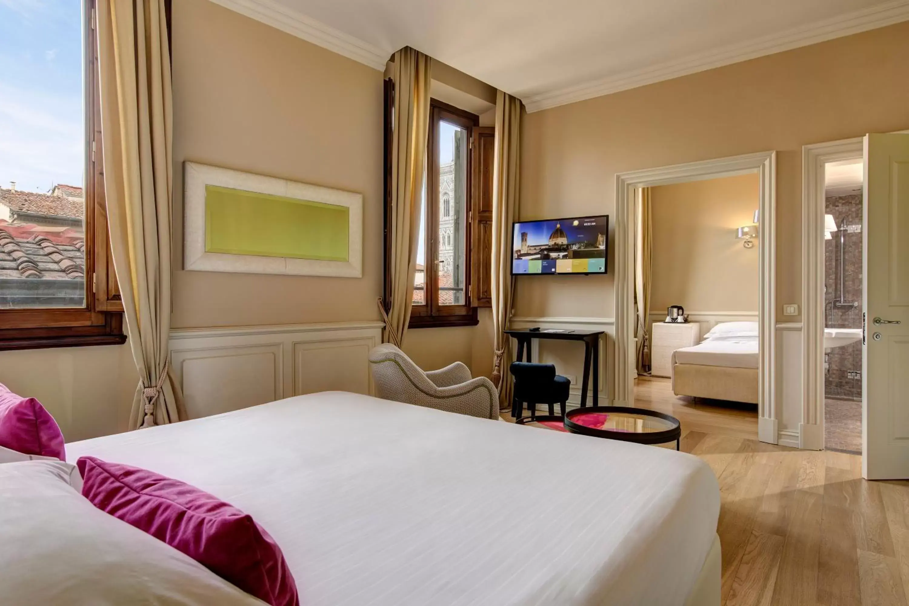 Bed in Grand Hotel Cavour