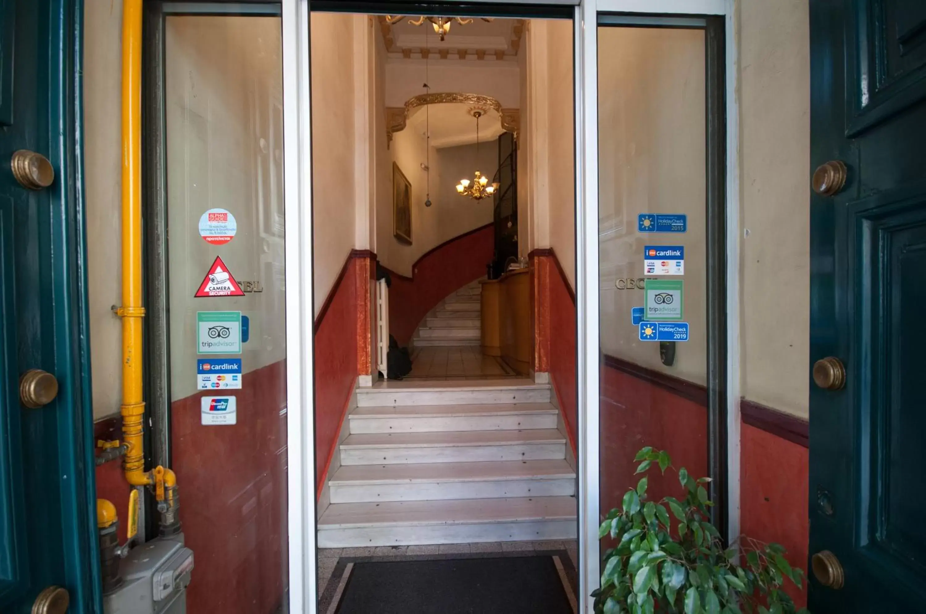 Facade/entrance in Cecil Hotel
