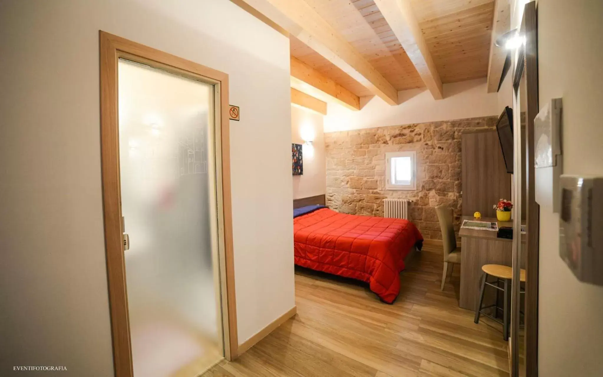 Property building, Bed in B&B Il Campanile