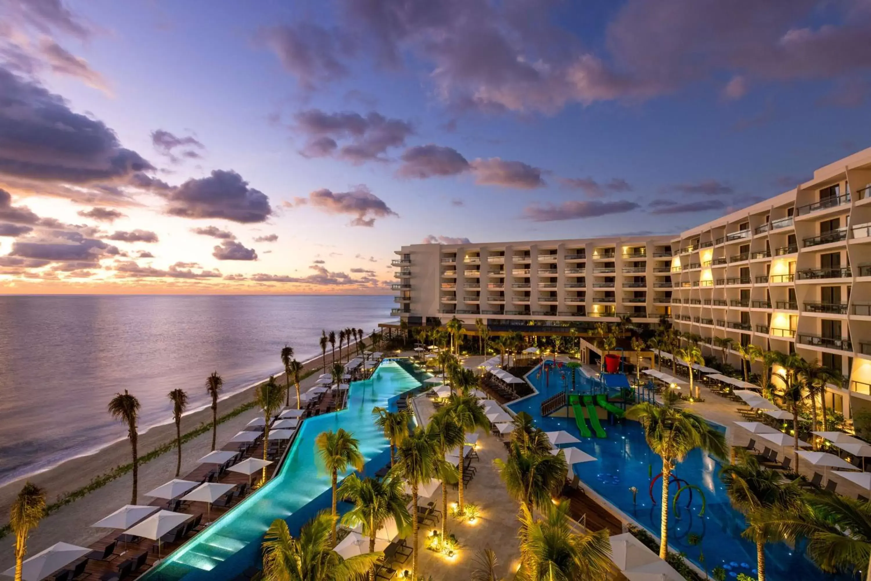 Swimming pool, Pool View in Hilton Cancun, an All-Inclusive Resort