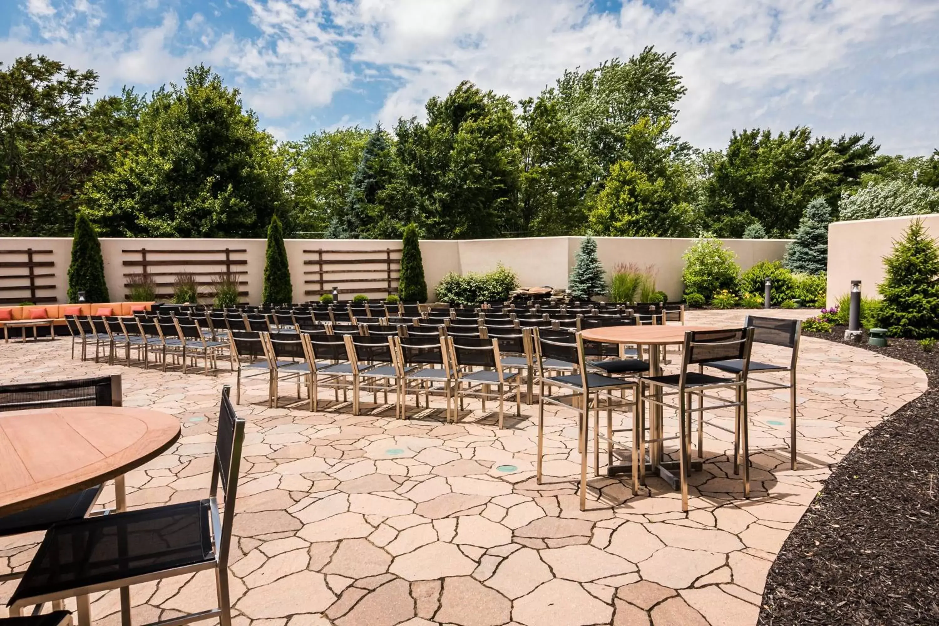 Meeting/conference room in Courtyard by Marriott Lafayette