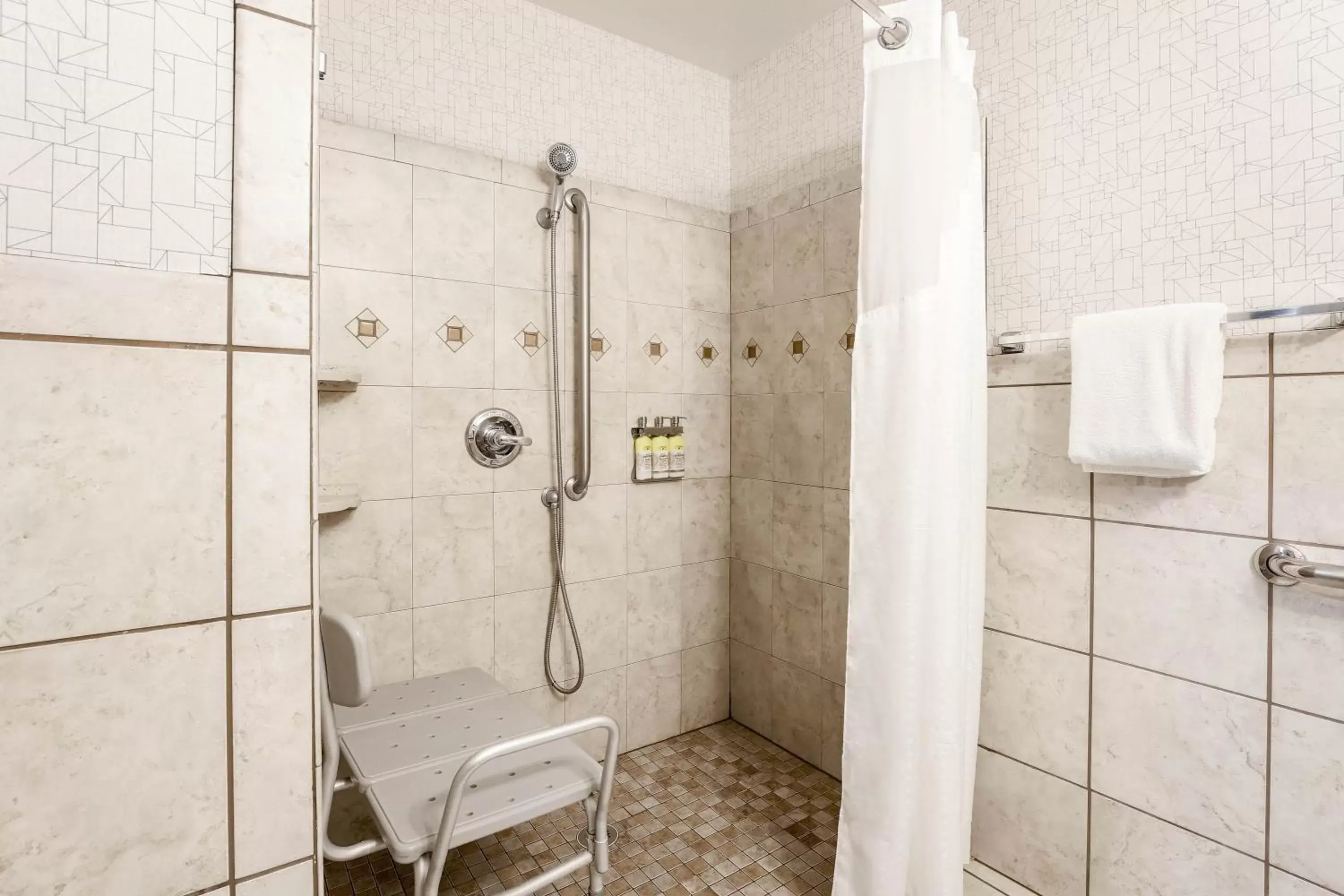 Bathroom in Holiday Inn Express Lancaster, an IHG Hotel