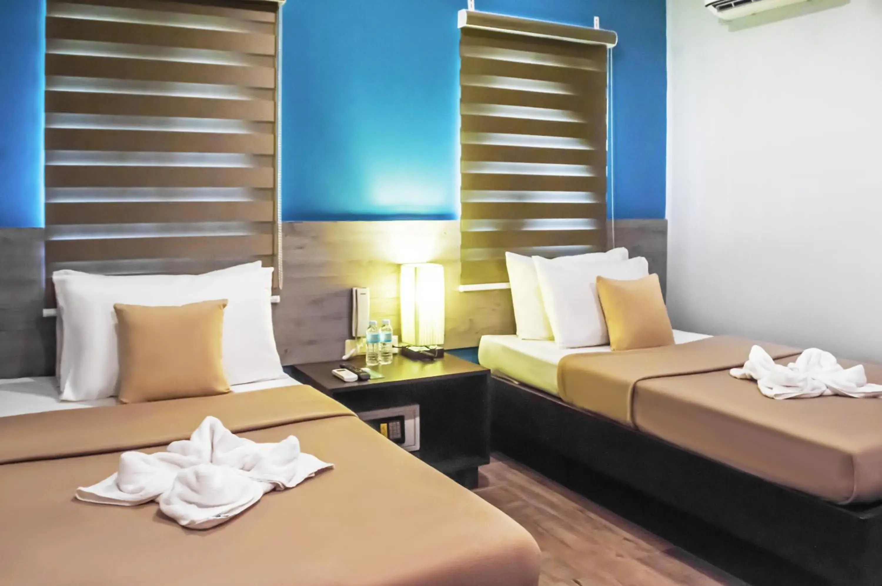 Bed in Sheridan Boutique Hotel Bed in Sheridan Boutique Hotel