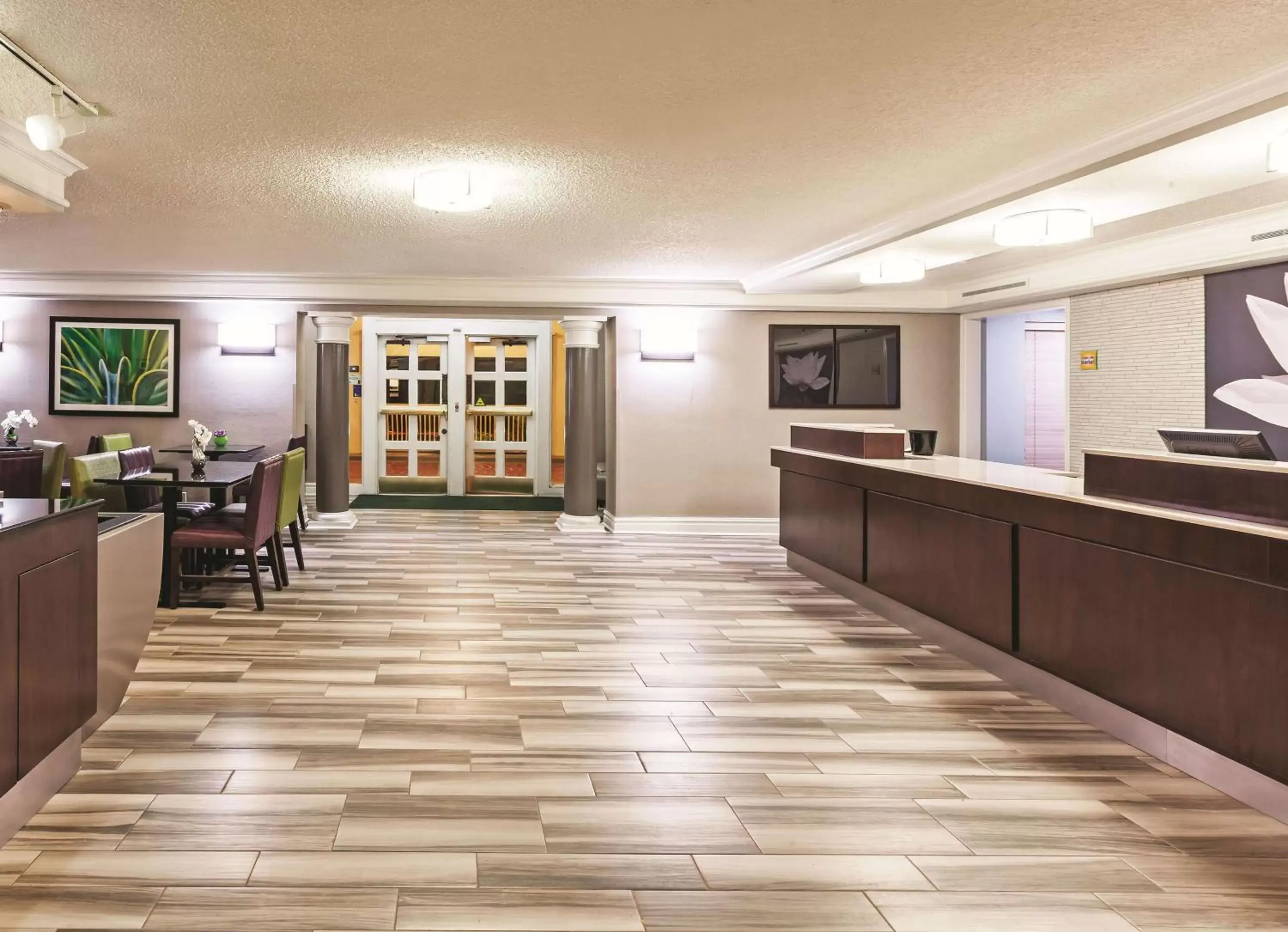 Lobby or reception, Lobby/Reception in La Quinta Inn by Wyndham Odessa
