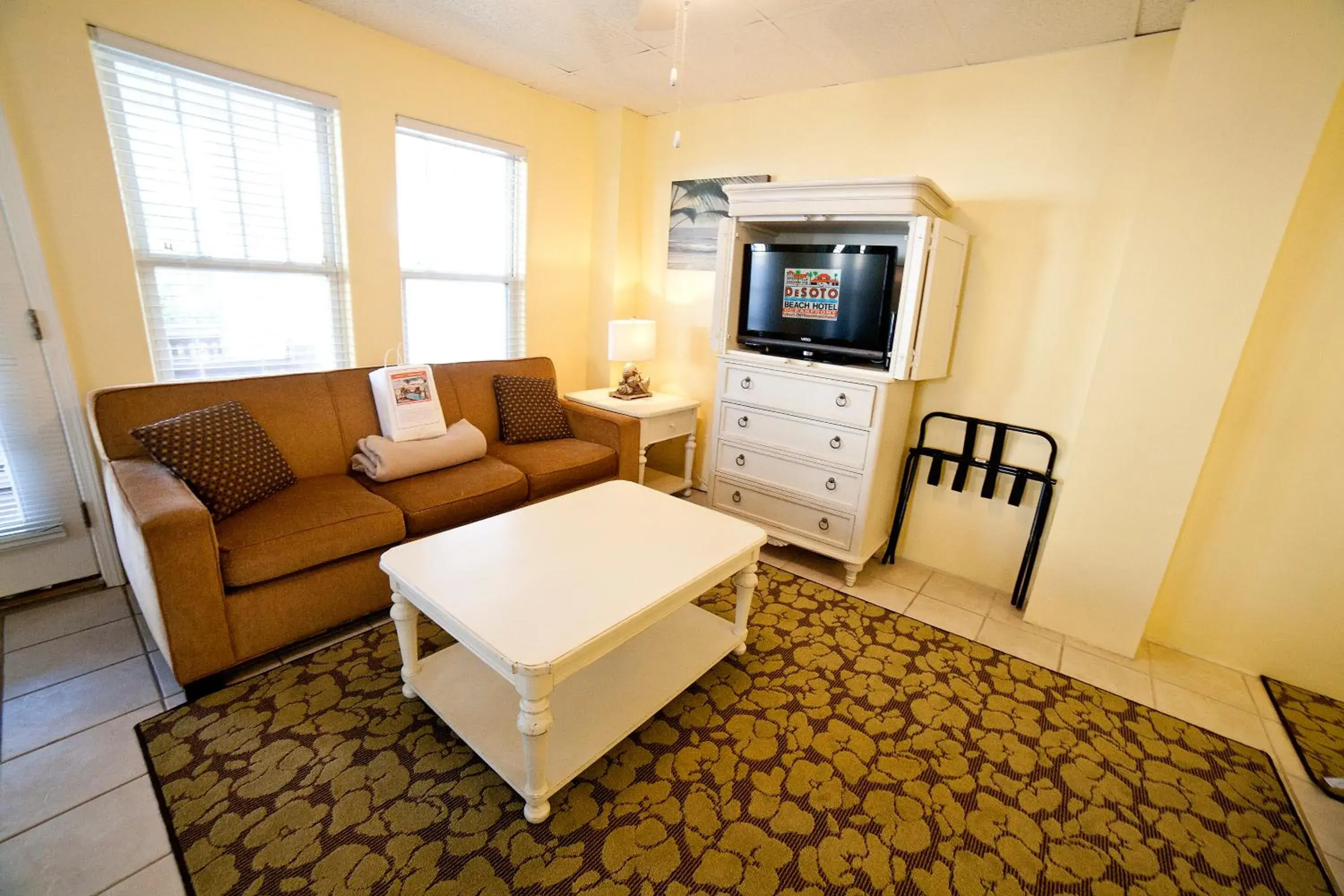 Seating Area in DeSoto Beach Terraces