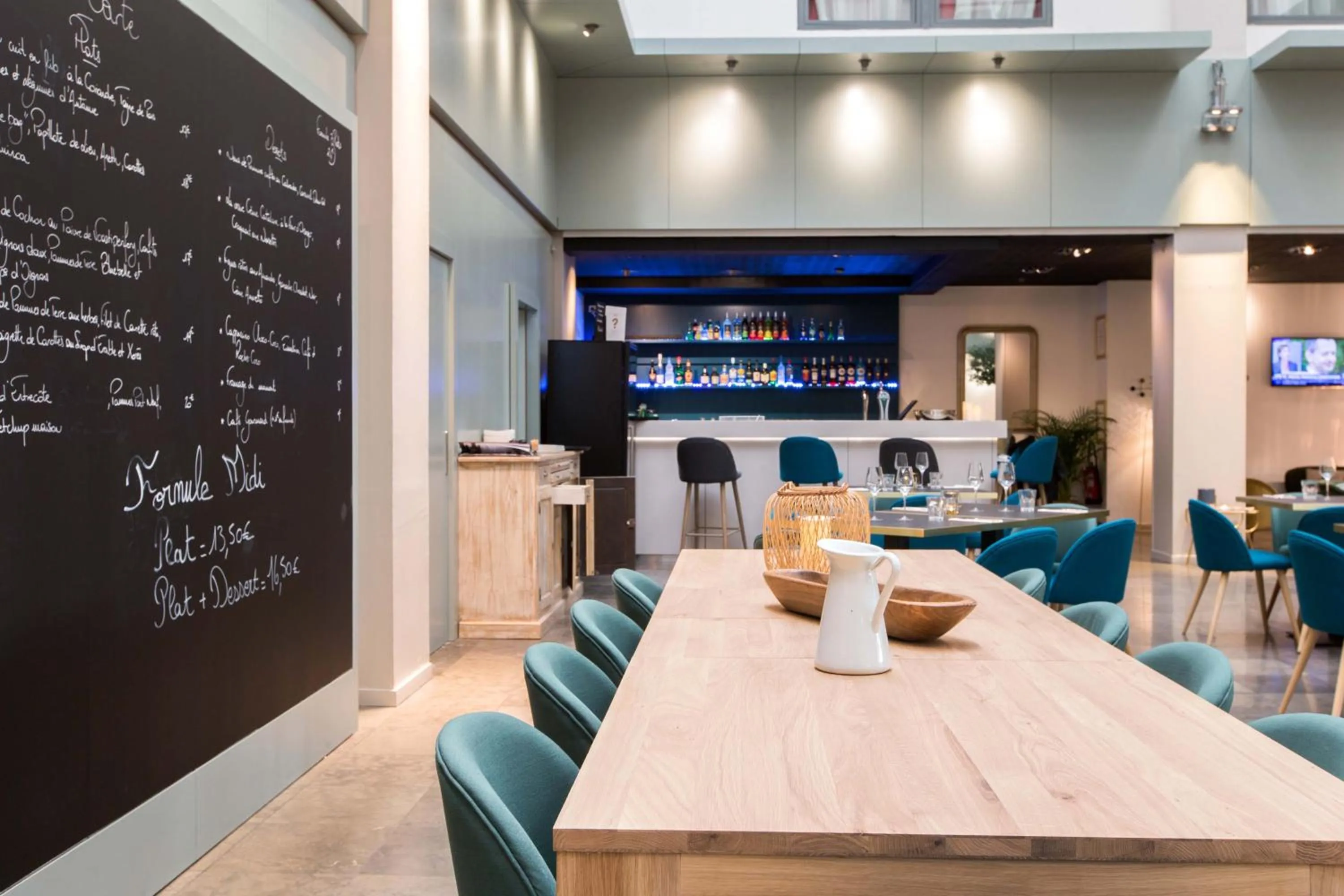 Restaurant/places to eat in Appart'City Classic Lyon Part-Dieu