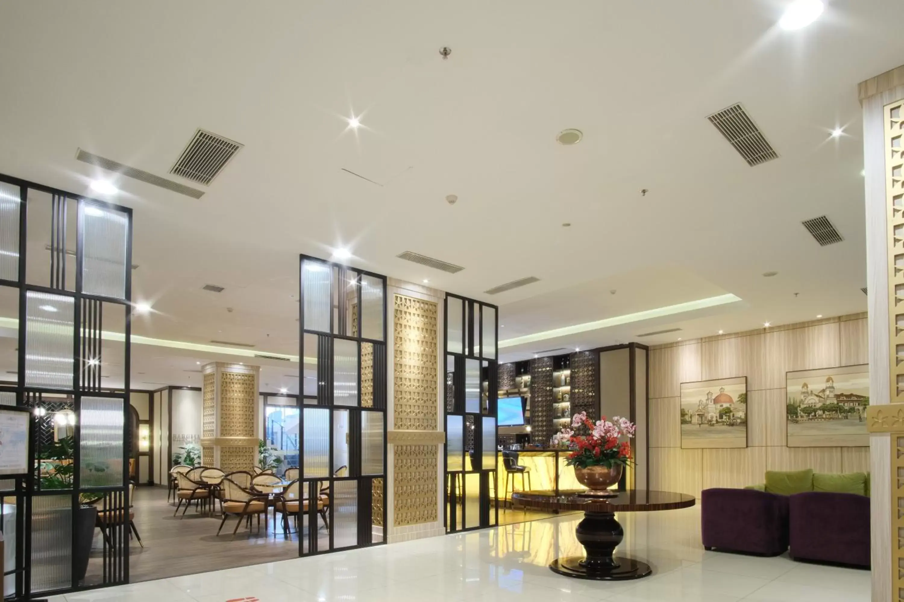 Restaurant/places to eat, Lobby/Reception in Hotel Chanti Managed by TENTREM Hotel Management Indonesia