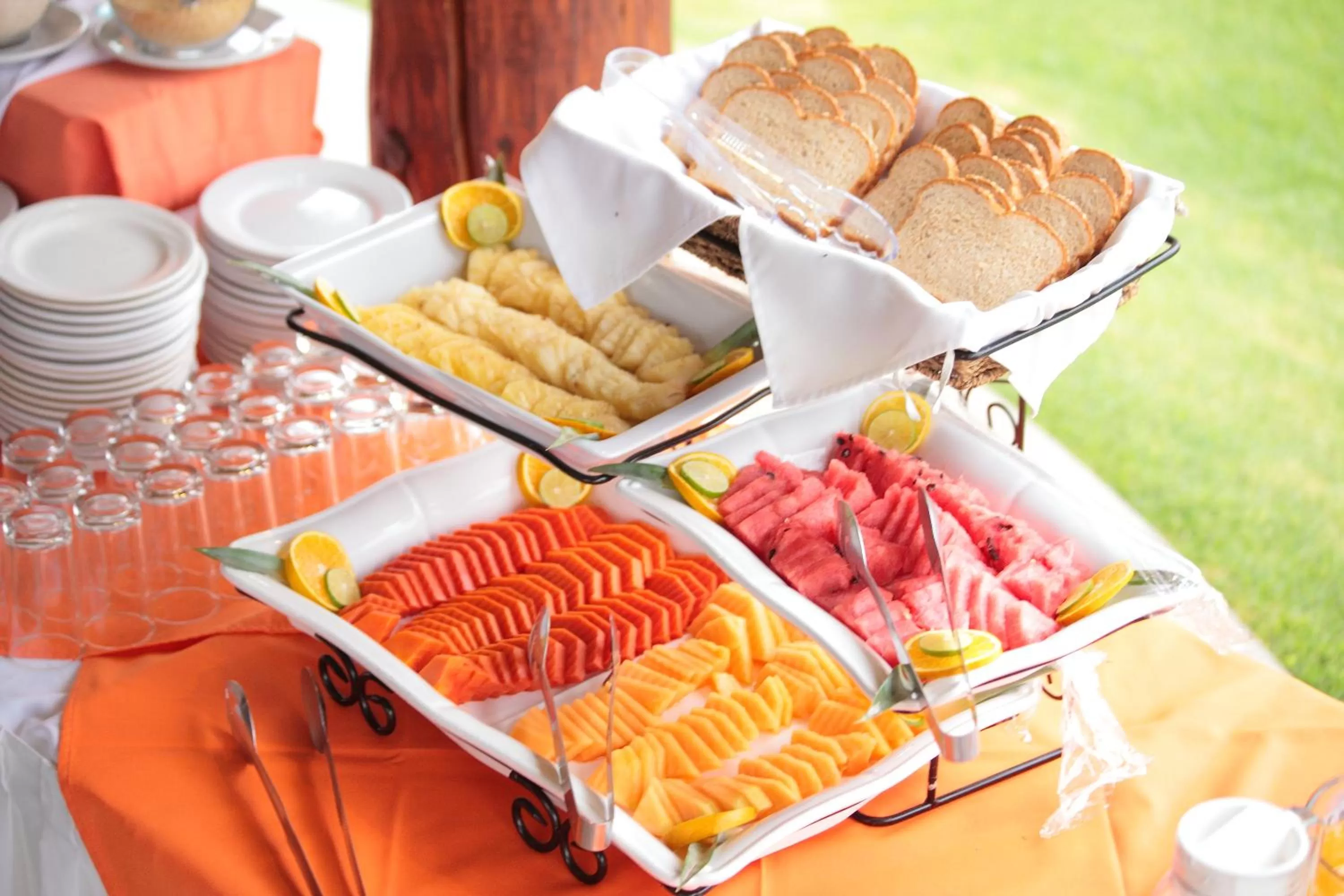 Breakfast in Hotel Real Del Valle